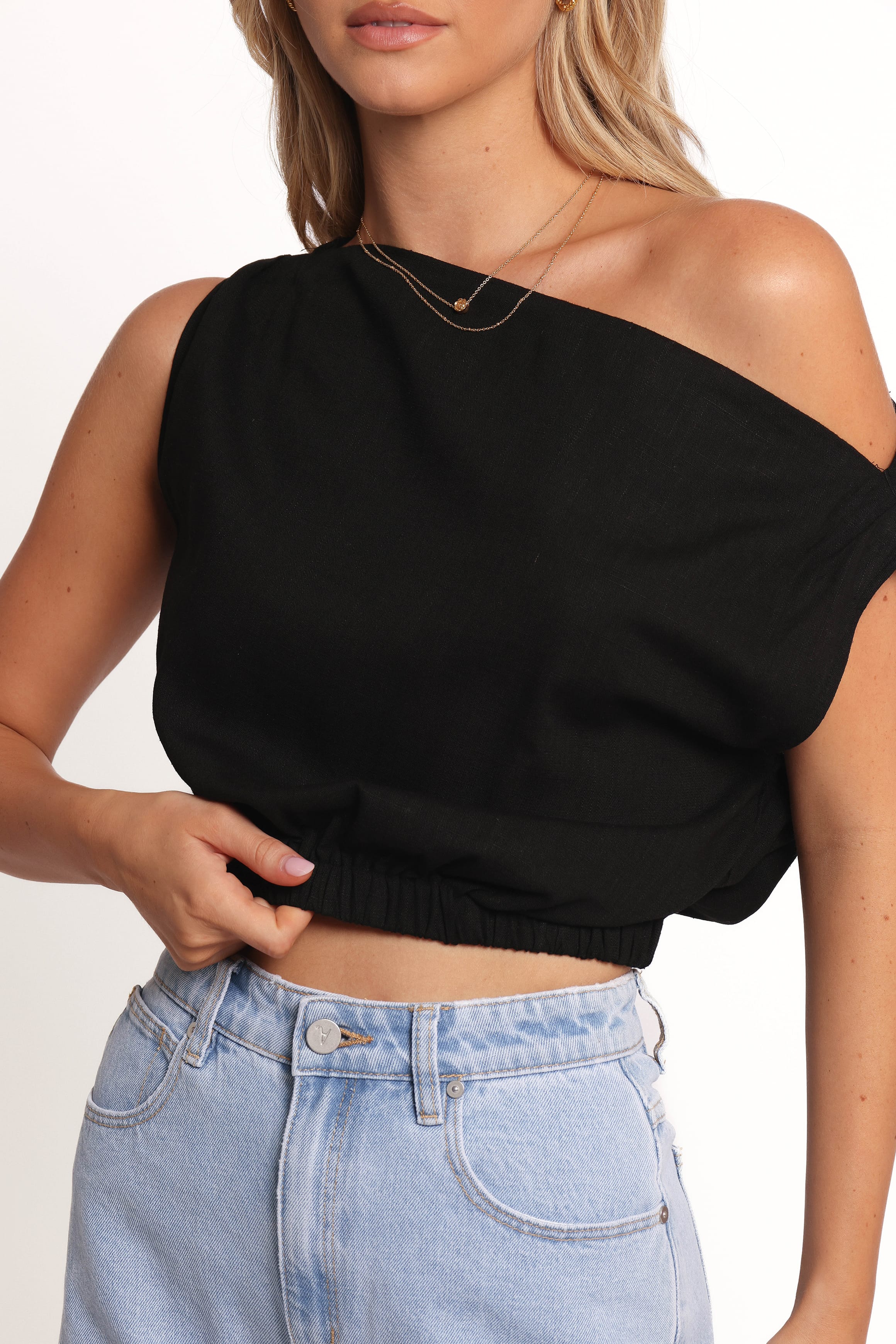 TOPS Zara Top - Black