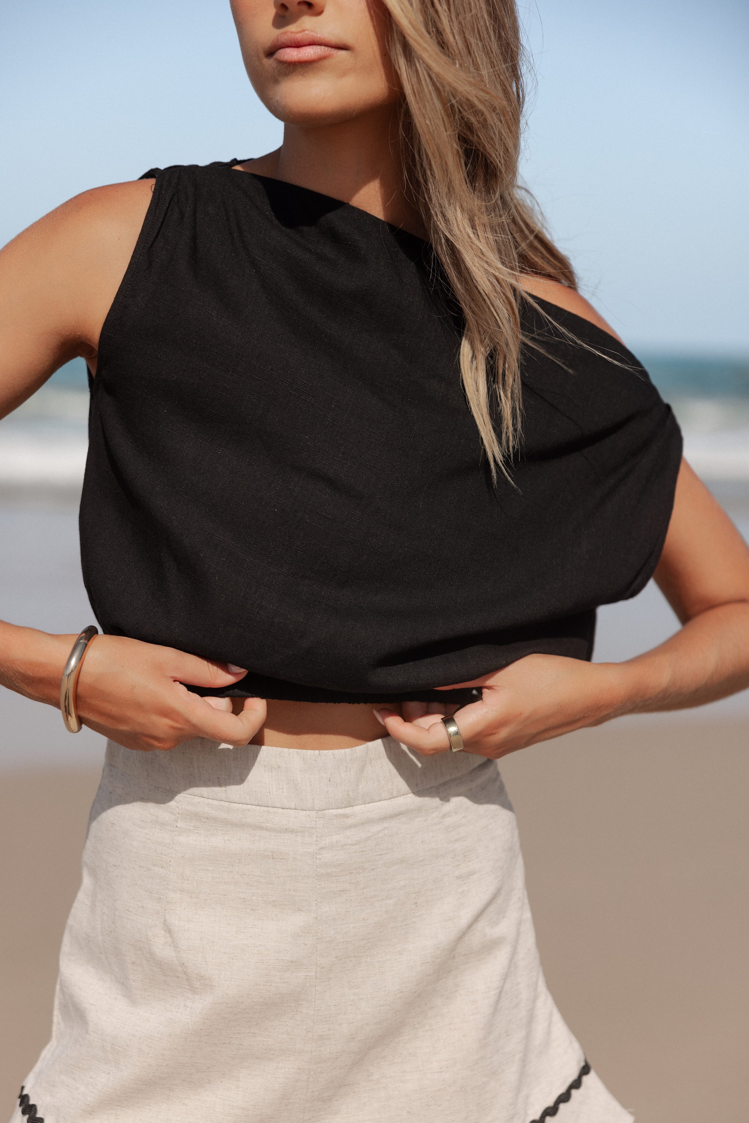 TOPS Zara Top - Black