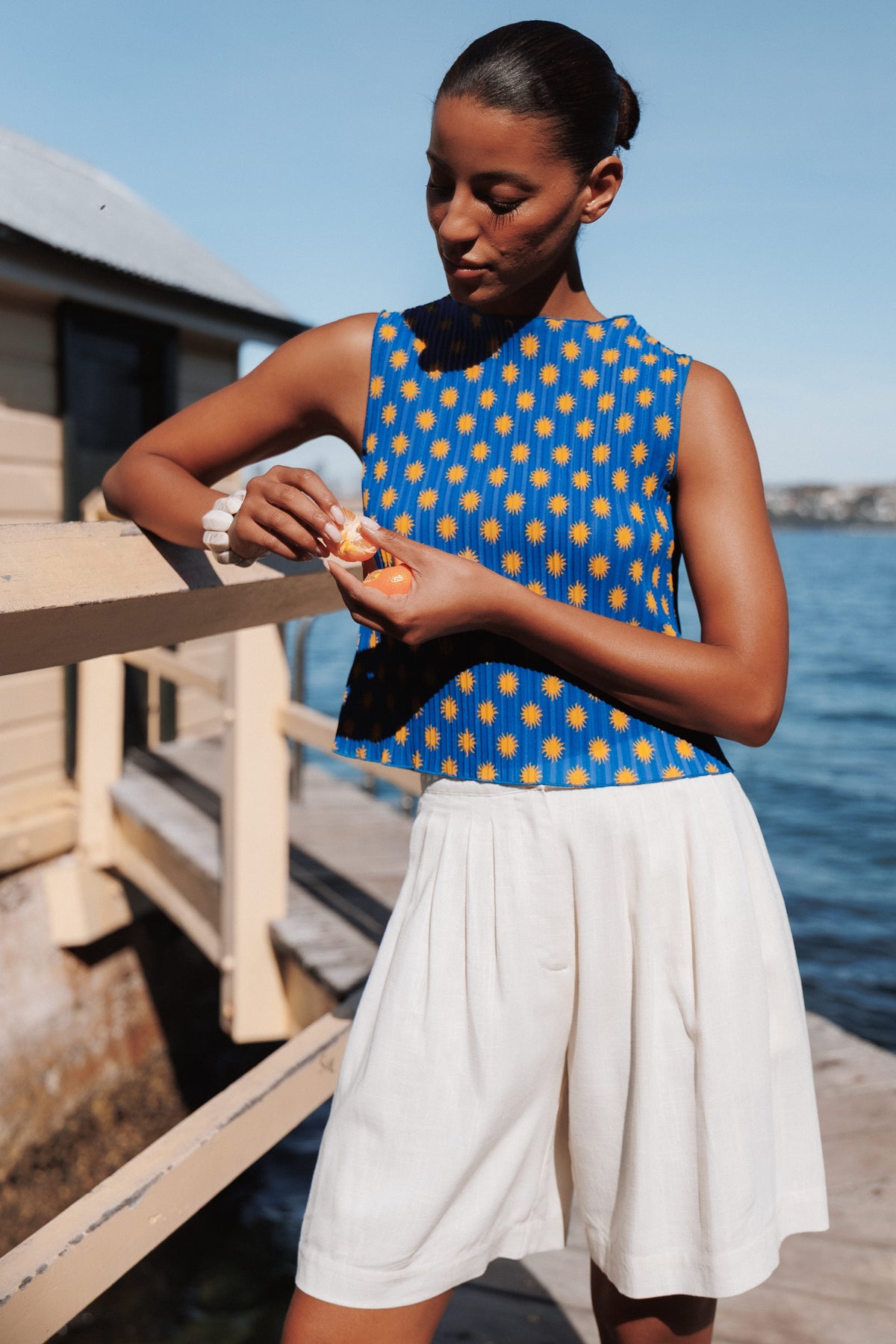 TOPS Marlyn Plisse Top - Blue Yellow Sun