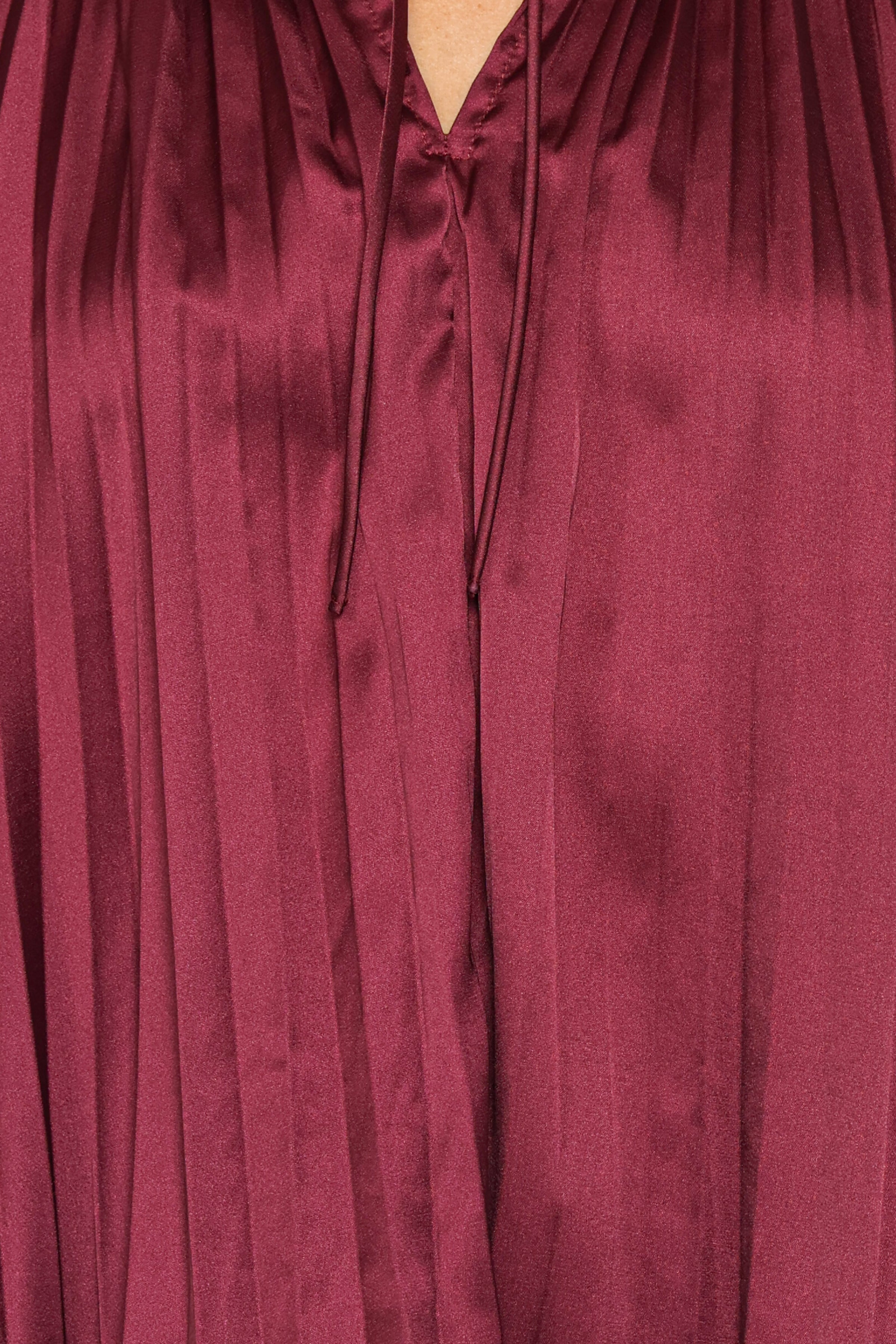 TOPS Marshall Pleated Top - Burgundy