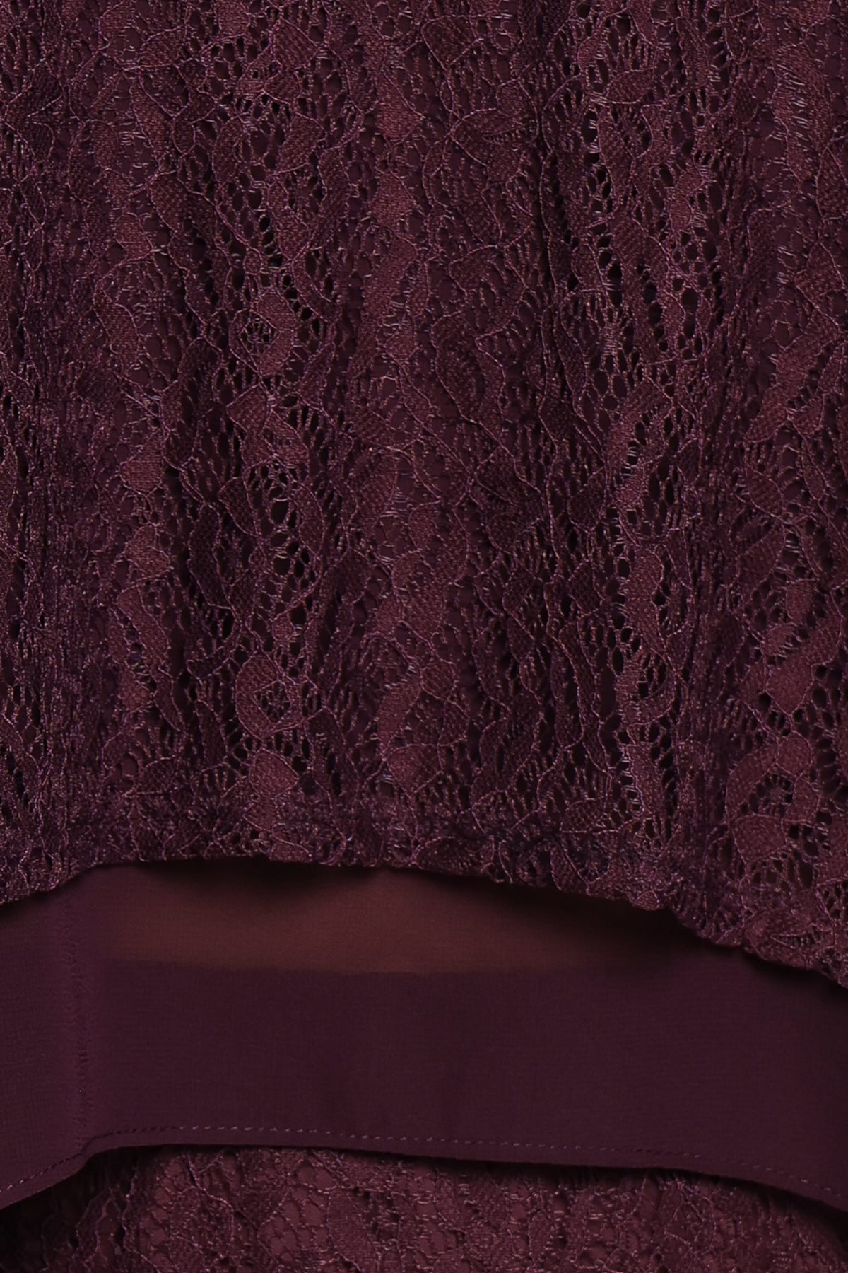 TOPS Tracy Halter Top - Plum Lace