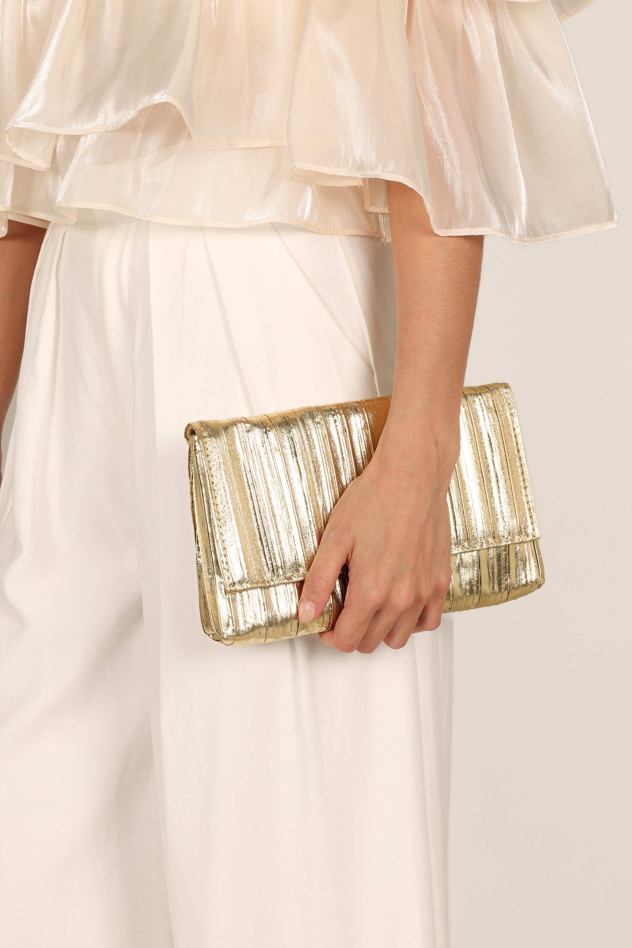 ACCESSORIES @Gemma Ruched Clutch - Gold