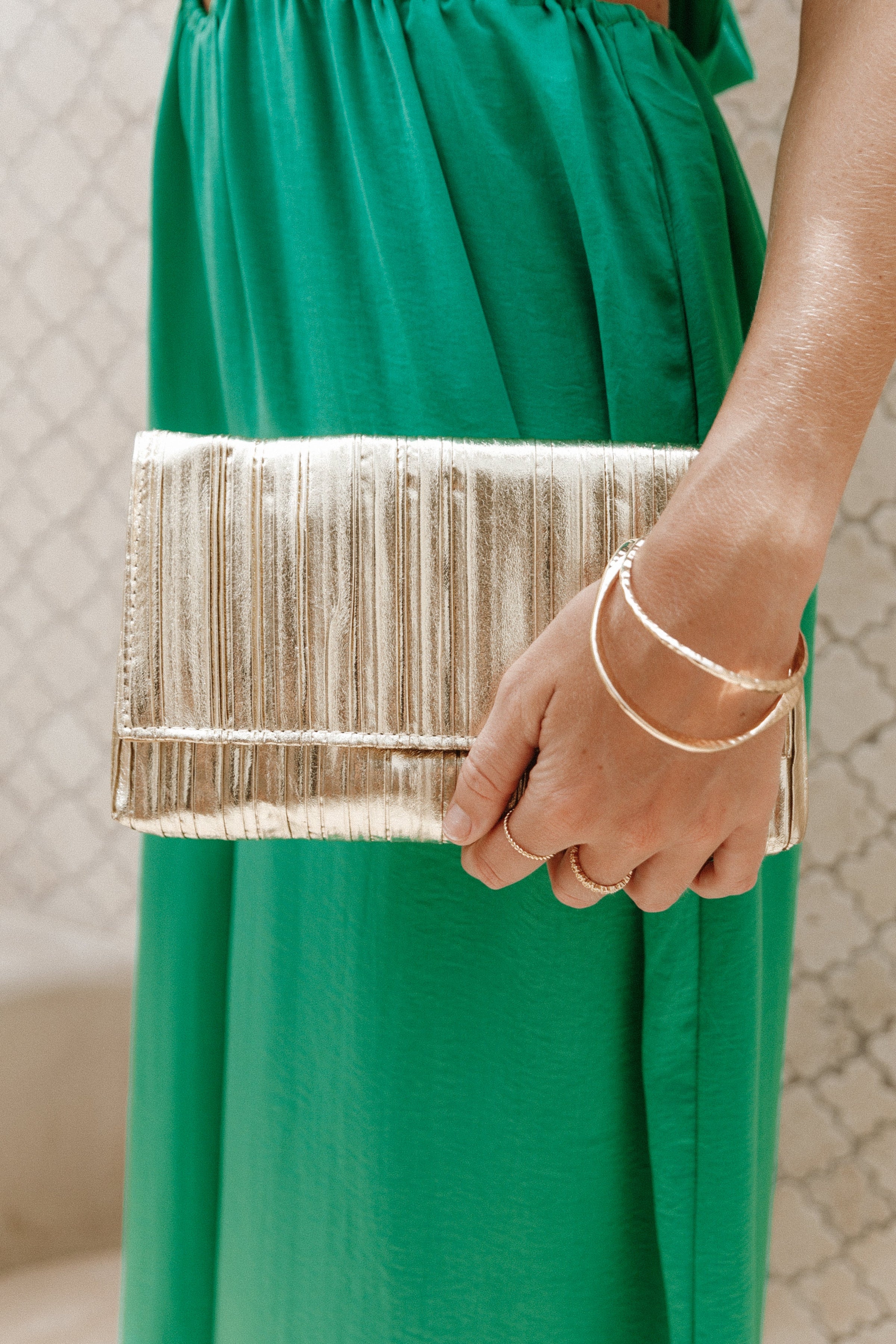 ACCESSORIES @Gemma Ruched Clutch - Gold