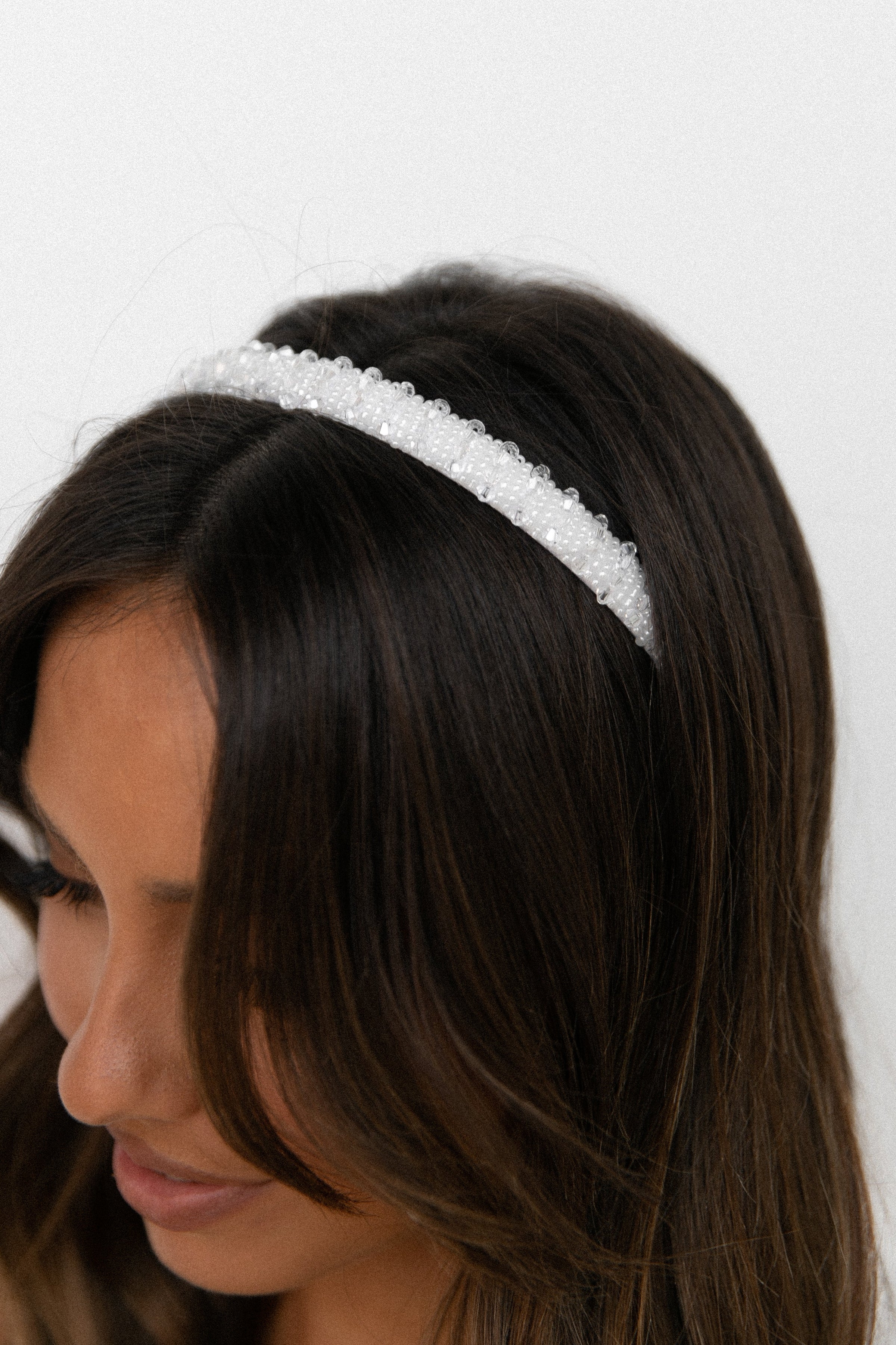 ACCESSORIES @Ivy Headband - White
