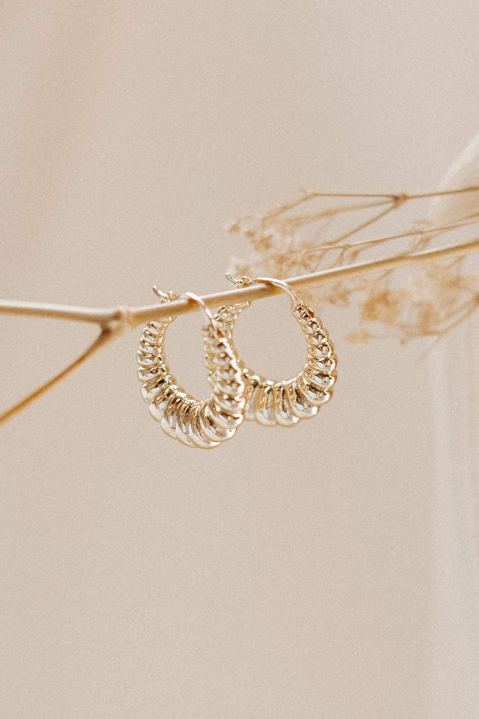 ACCESSORIES Jessa Earrings - Gold