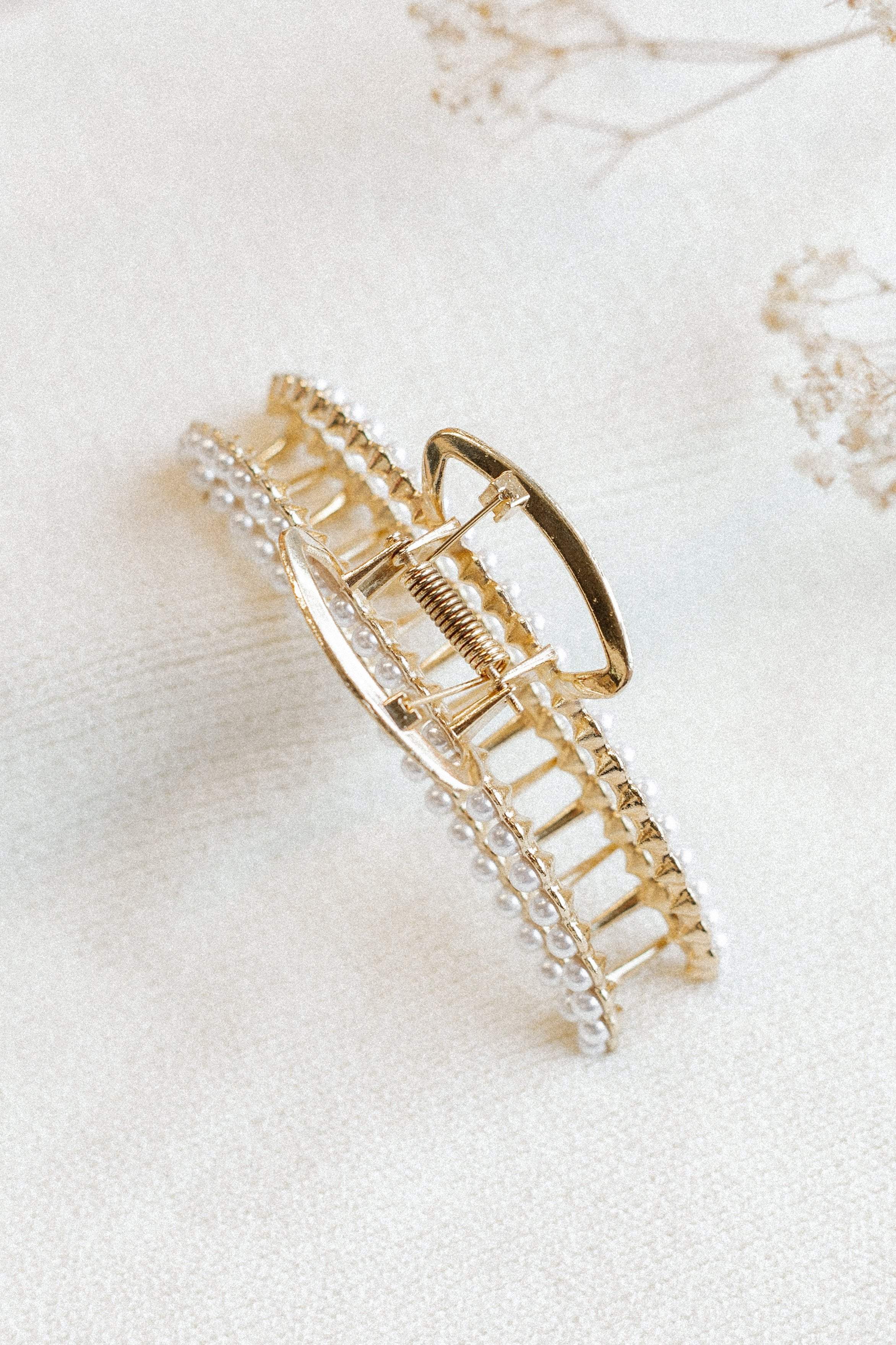 ACCESSORIES @Triska Hairclip - Pearl