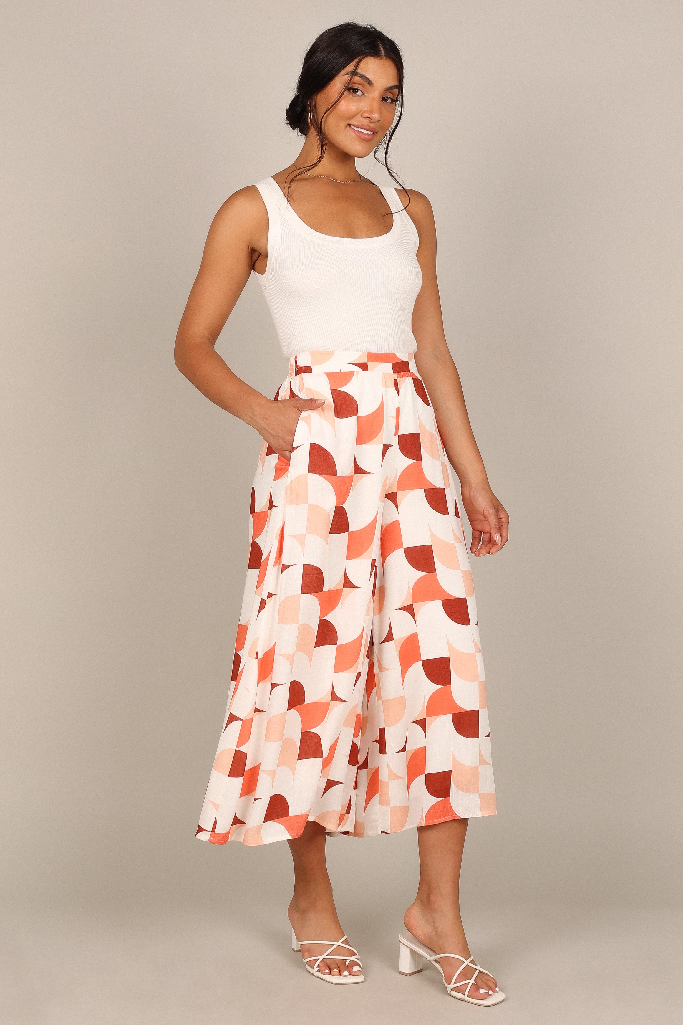 BOTTOMS @Cassandra High Waisted Pants - White Print