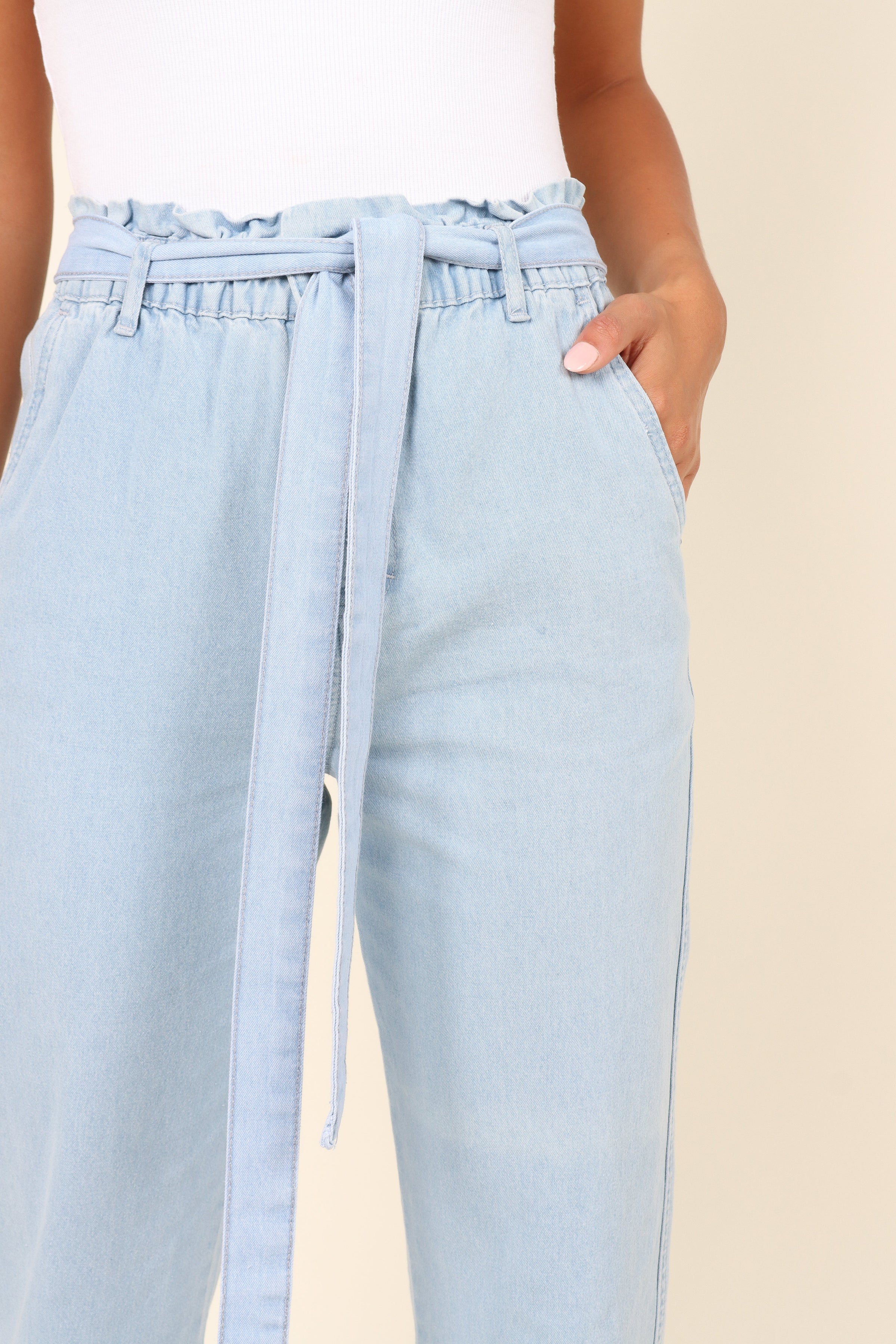 BOTTOMS @Dexter Paperbag Waist Jean - Light Blue Wash
