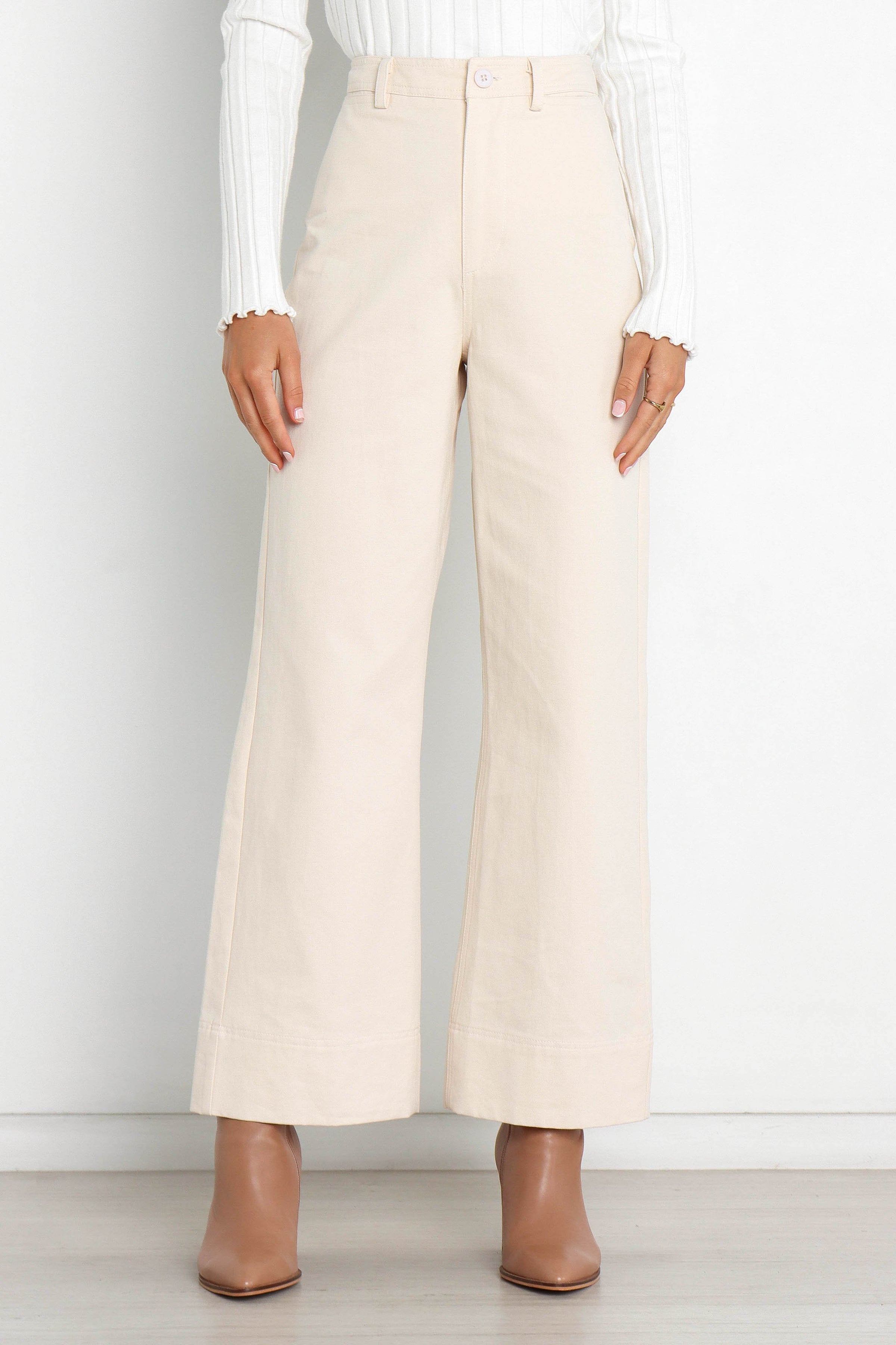 BOTTOMS @Lawrence Pant - Beige