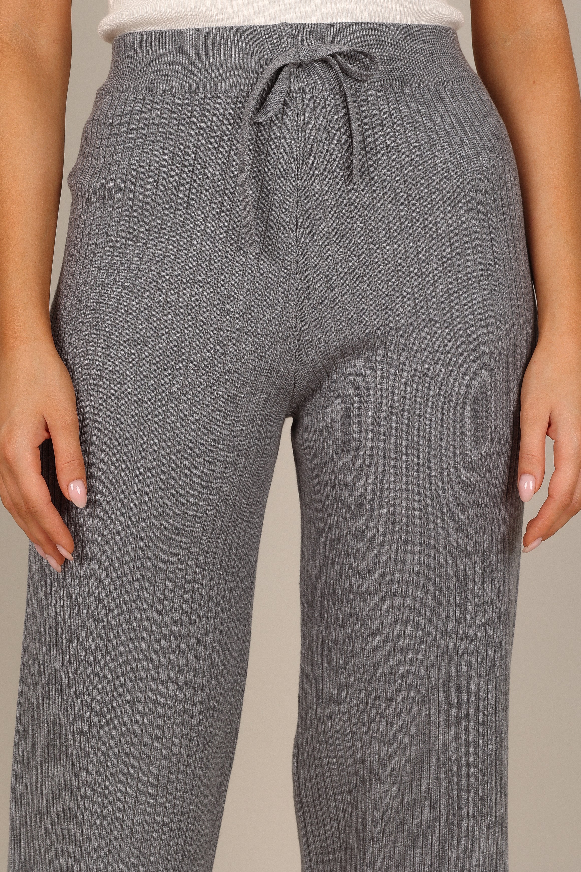 BOTTOMS @Pyrus Knitted Pant - Dark Grey