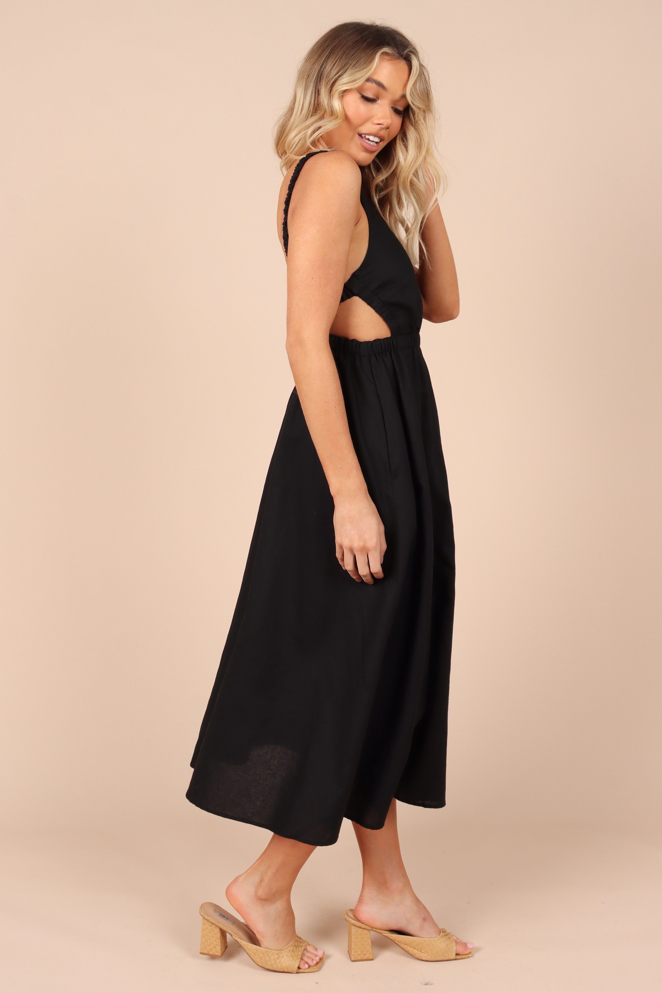 DRESSES @Aubrey Cutout Midi Dress - Black (waiting on bulk)