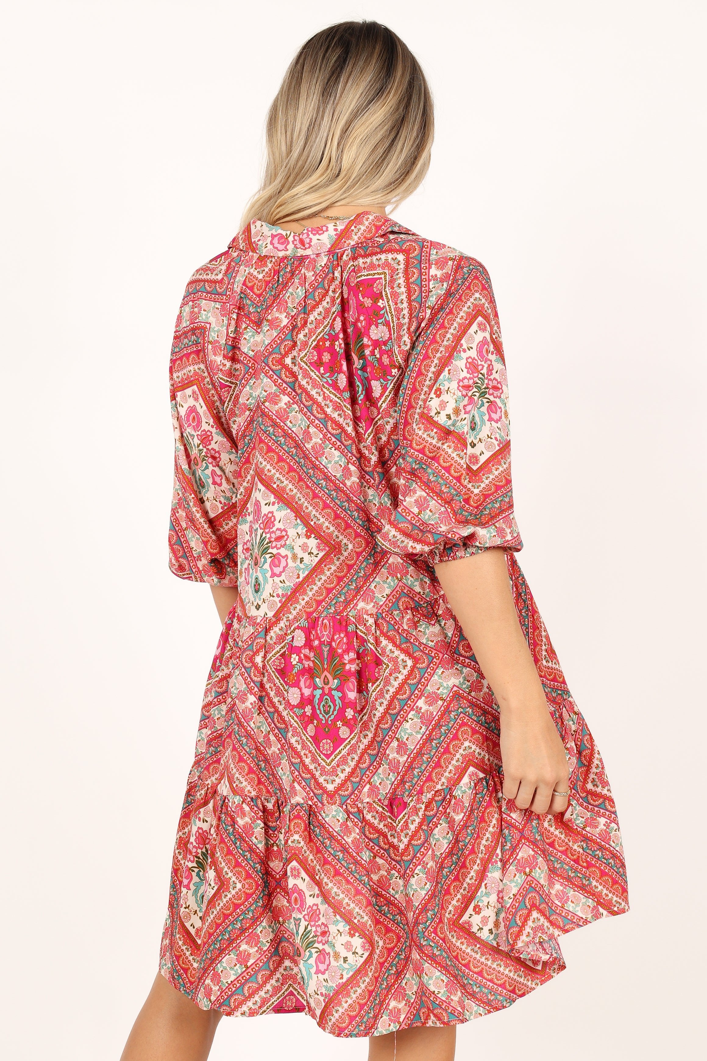 DRESSES @Lulu Longsleeve Mini Dress - Pink
