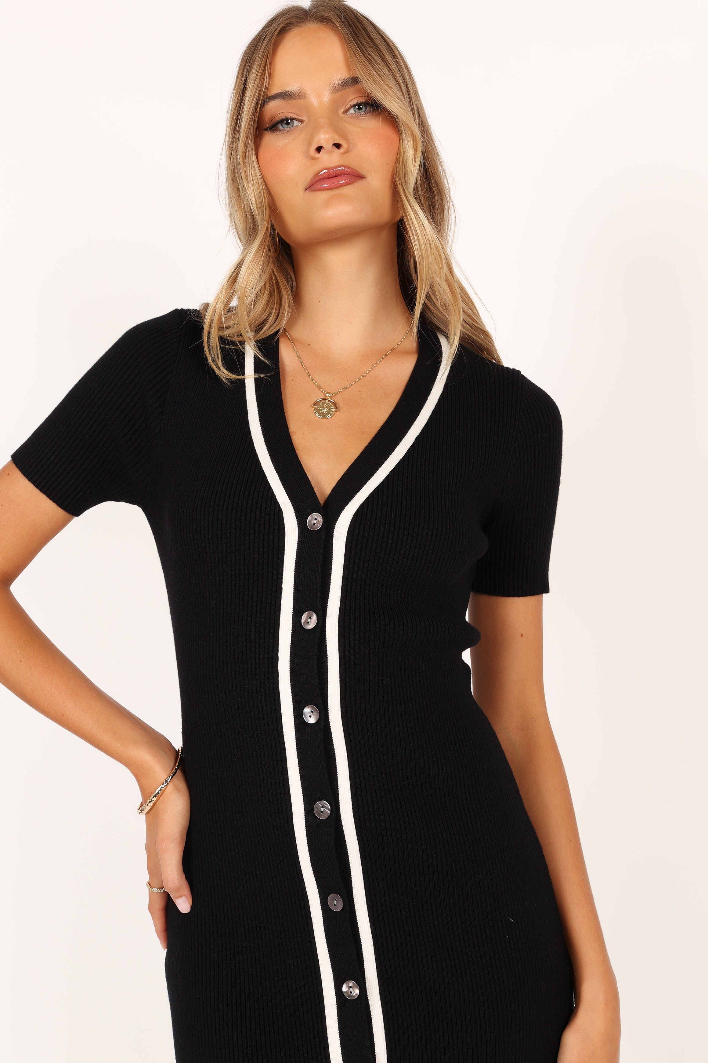 DRESSES @Maxima Midi Dress - Black