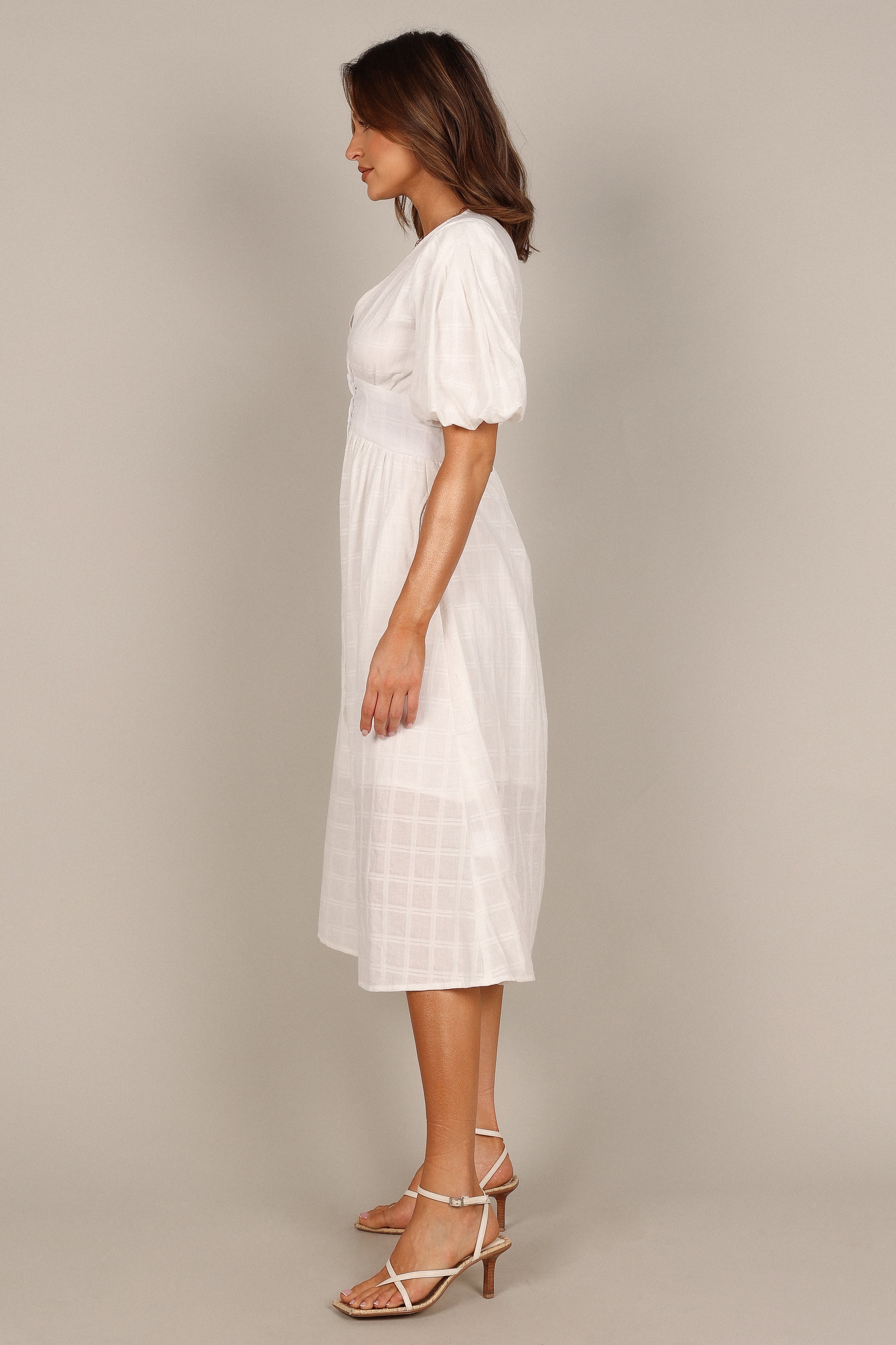 DRESSES @Shelley Midi Dress - White
