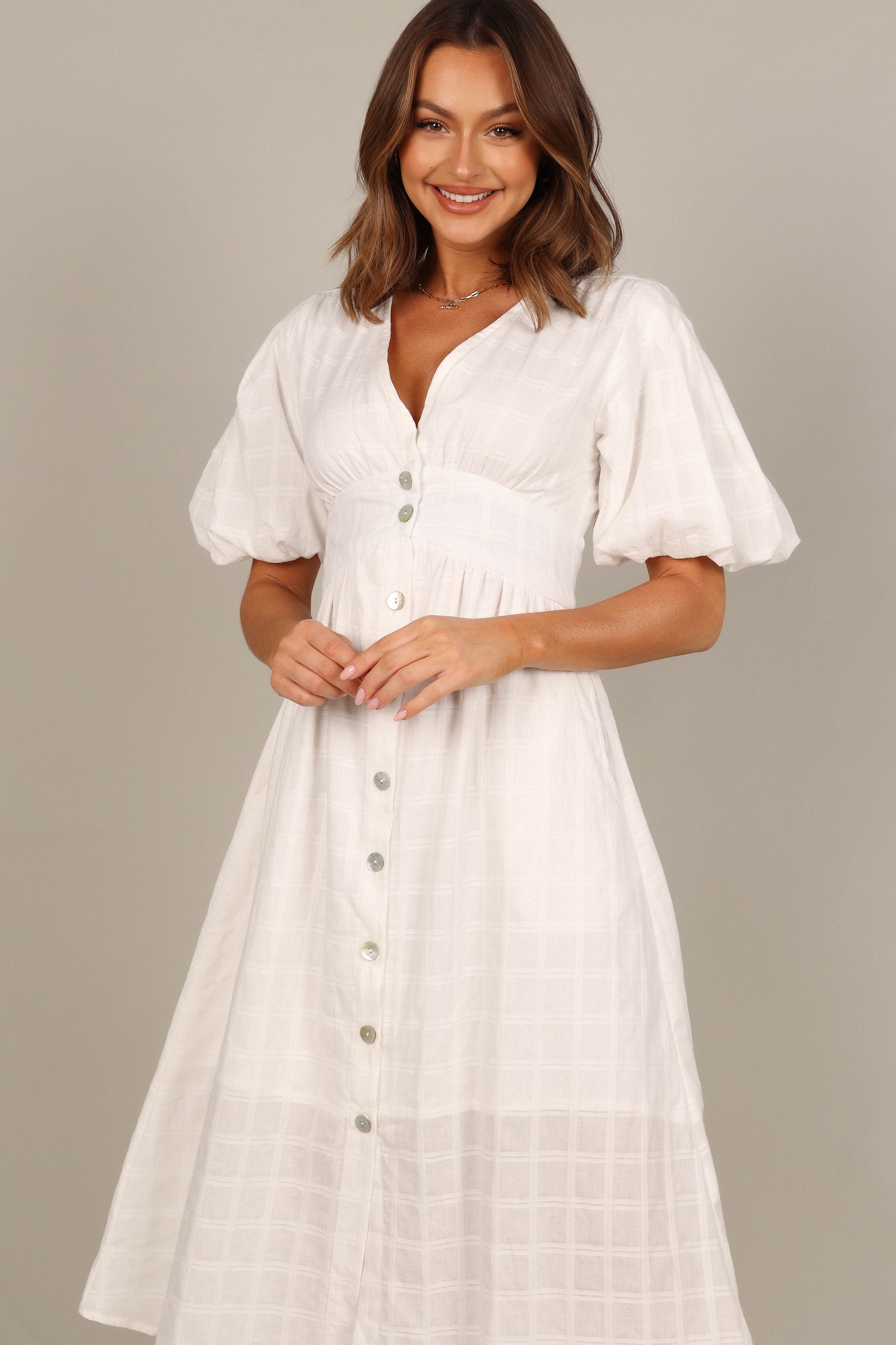 DRESSES @Shelley Midi Dress - White