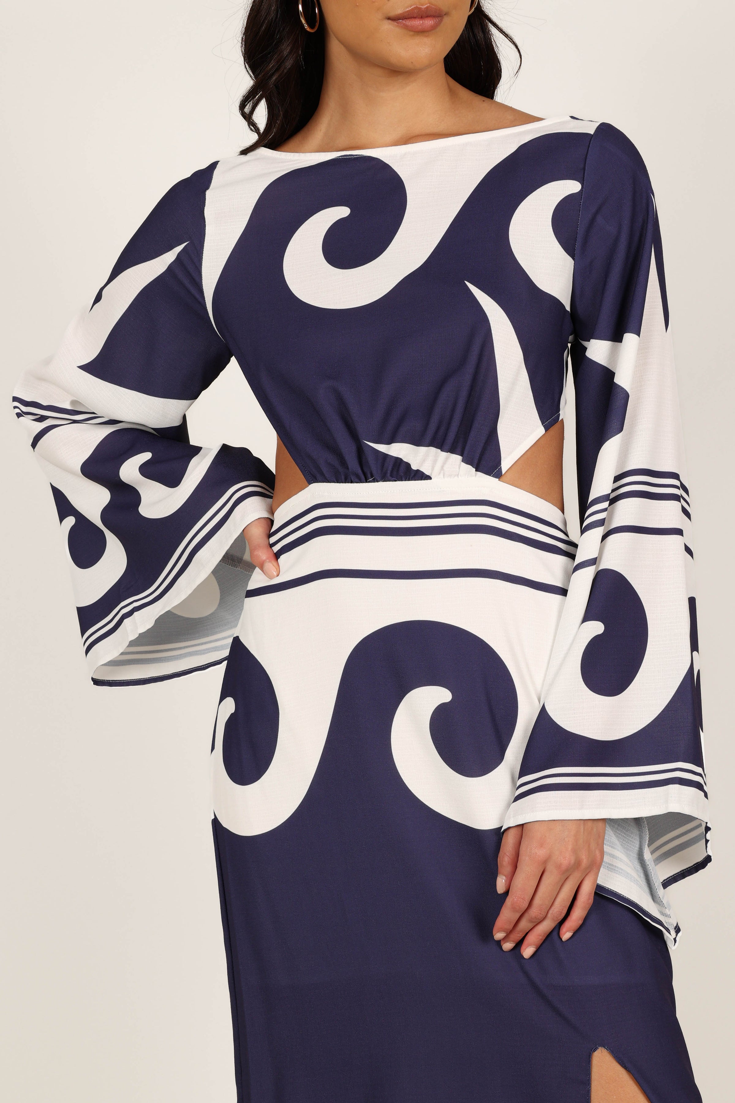 DRESSES @Vella Midi Dress - Navy/White
