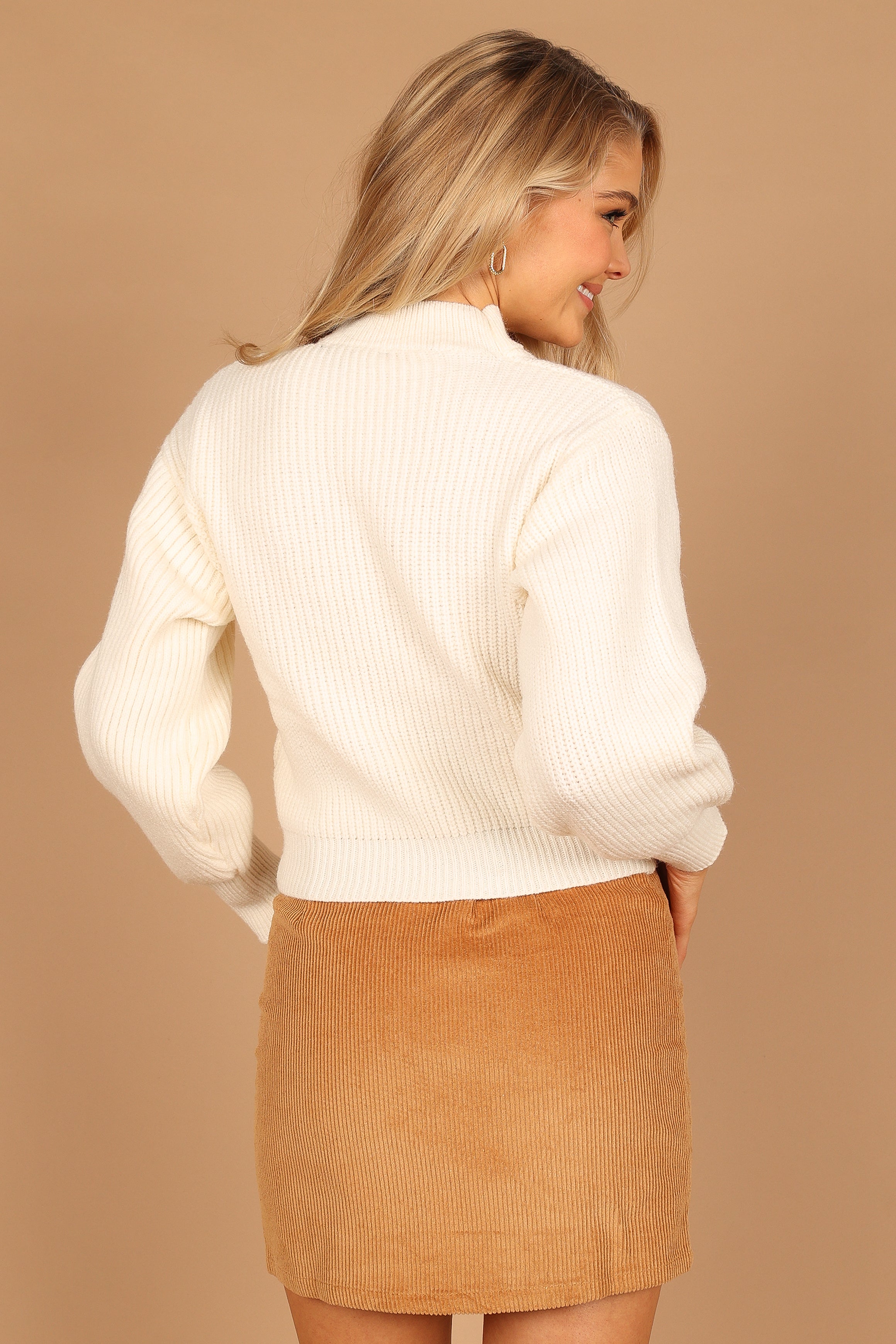 Knitwear @Briana Mock Neck Cutout Knit Sweater - Ivory