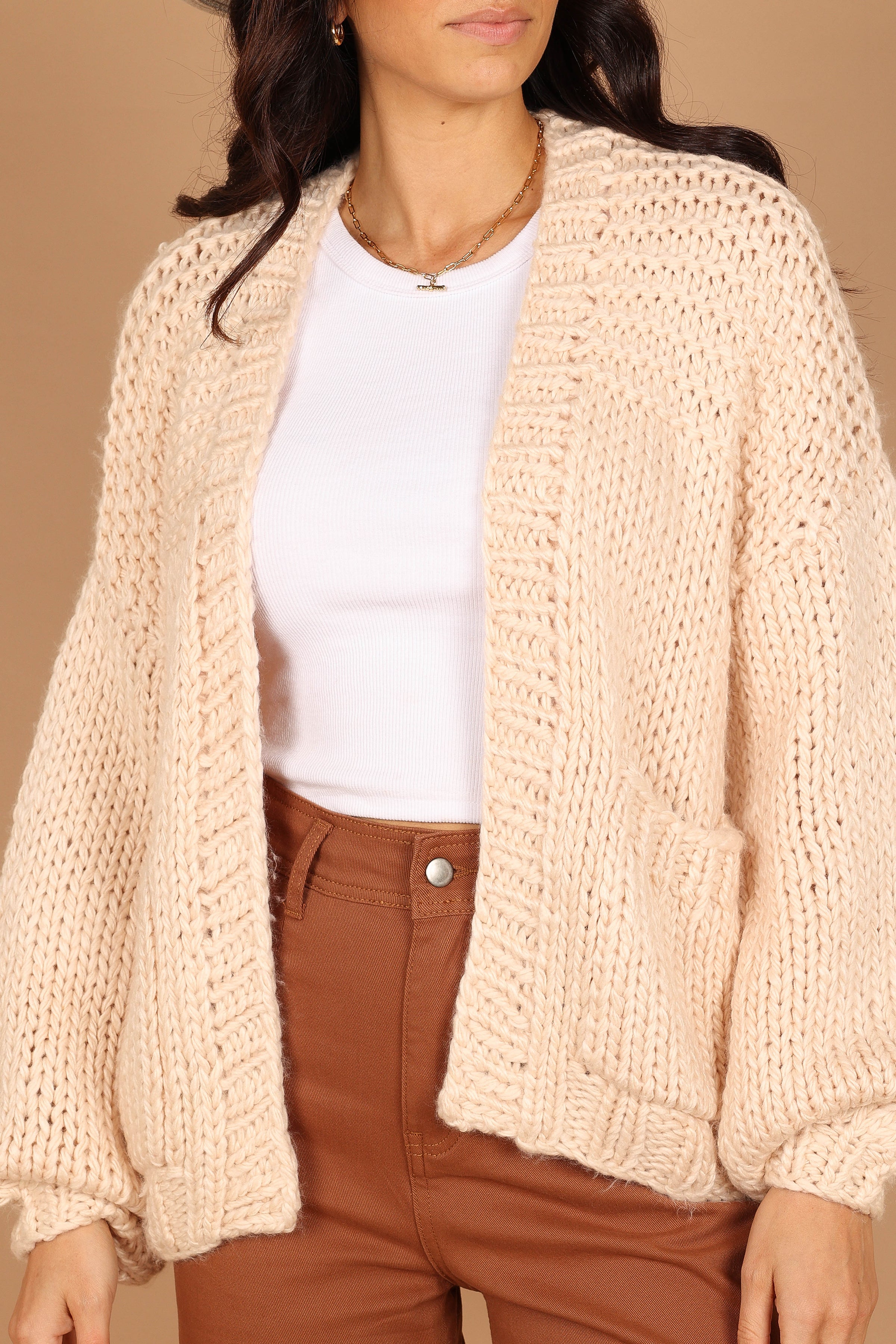 KNITWEAR @Cara Oversized Handknit Knit Sweater - Natural