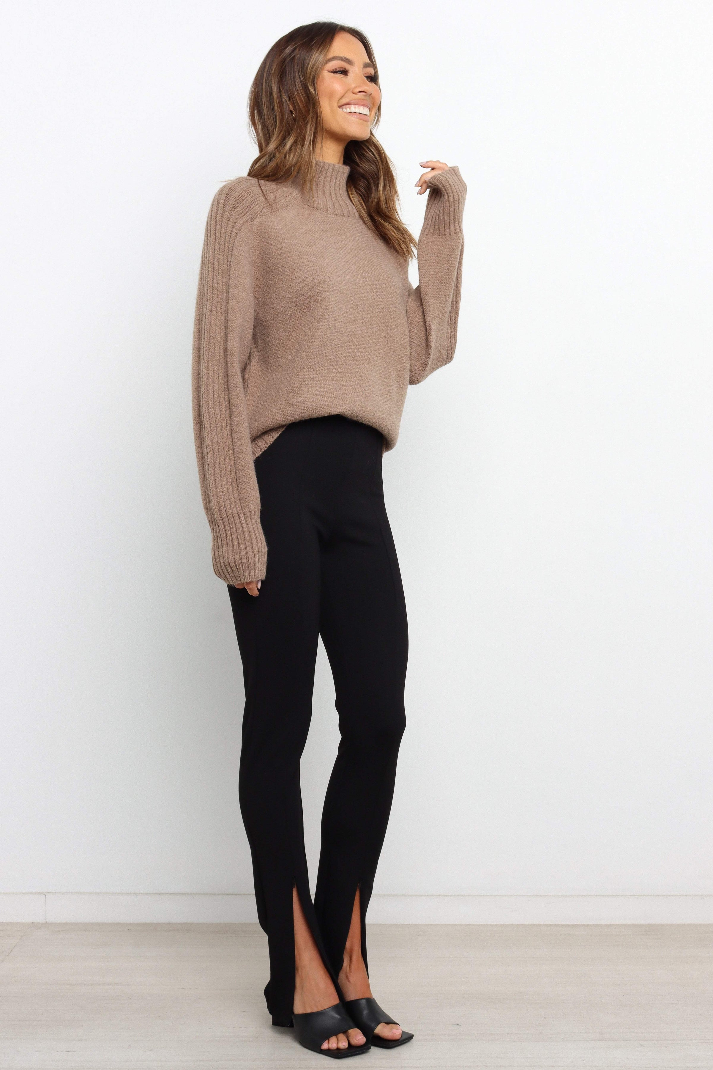 KNITWEAR Cersi Knit - Mocha