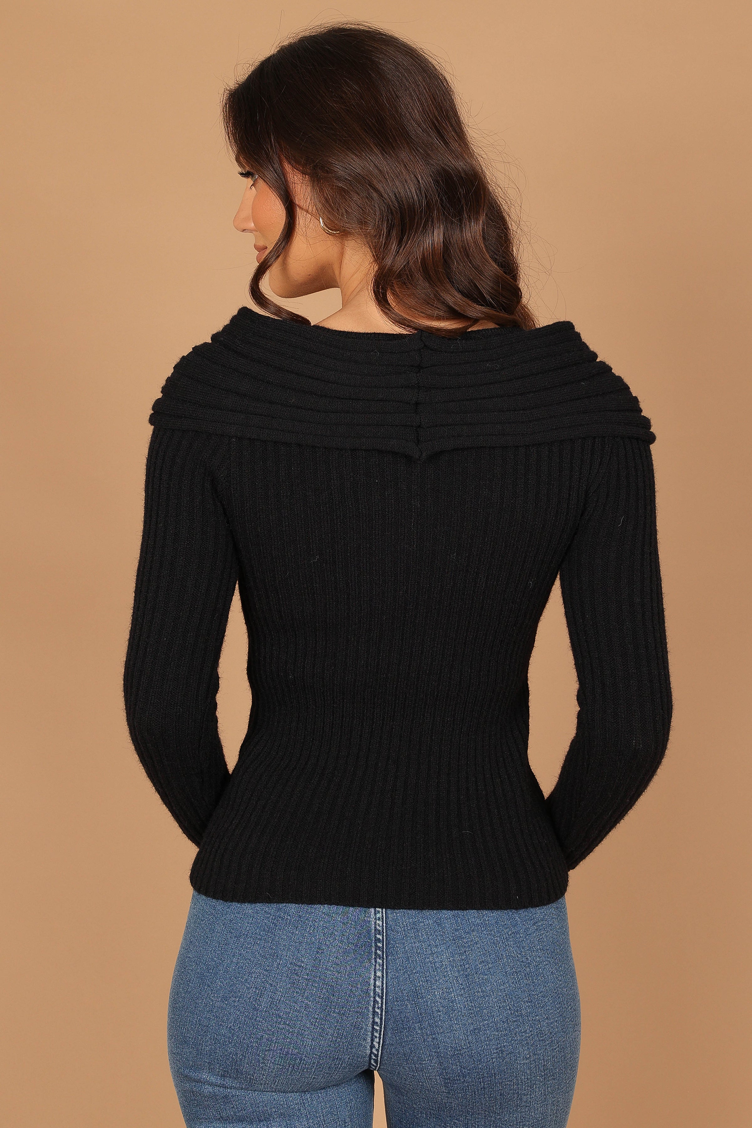 KNITWEAR @Valerie Off Shoulder Knit Sweater - Black