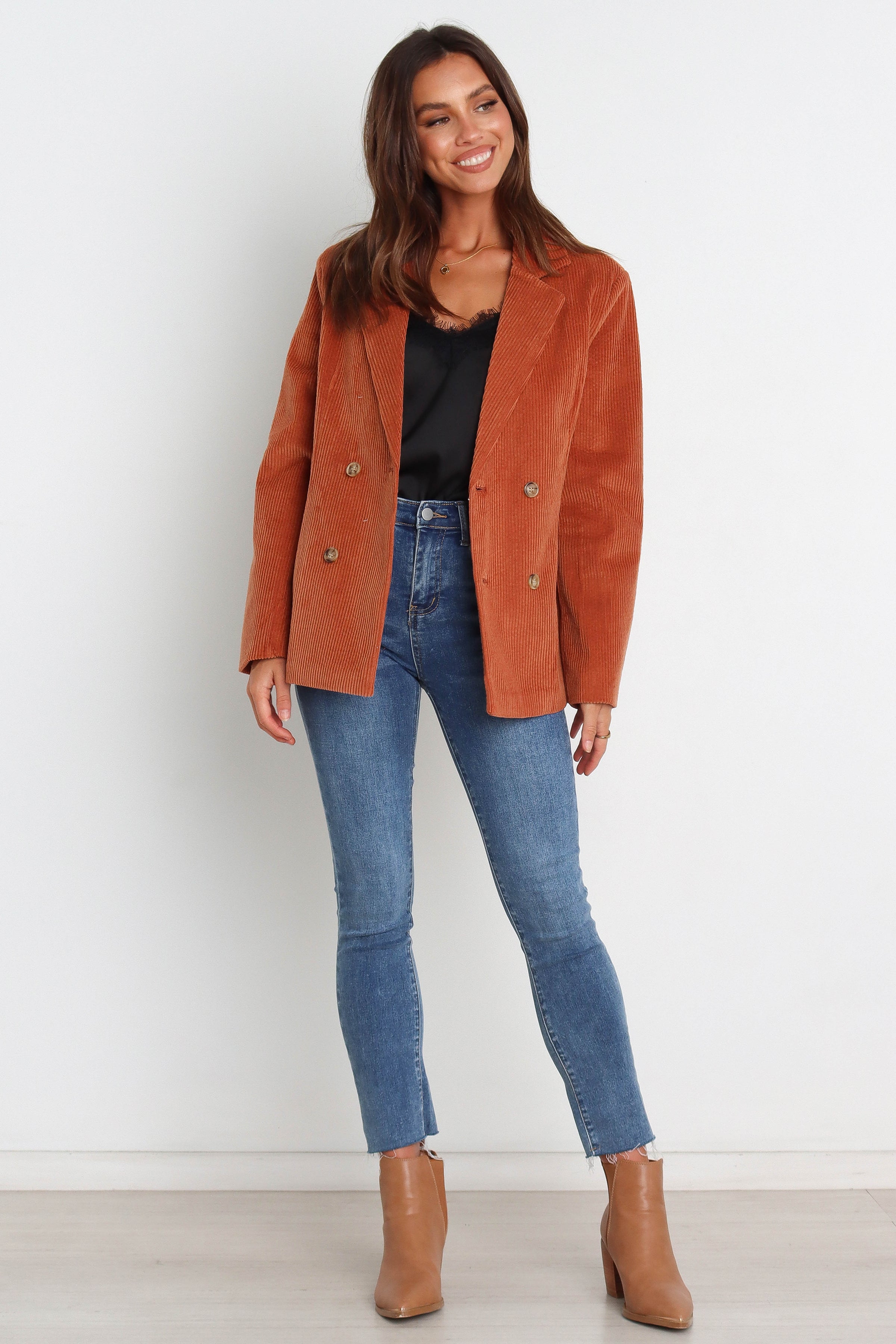 OUTERWEAR @Claudia Blazer - Brown