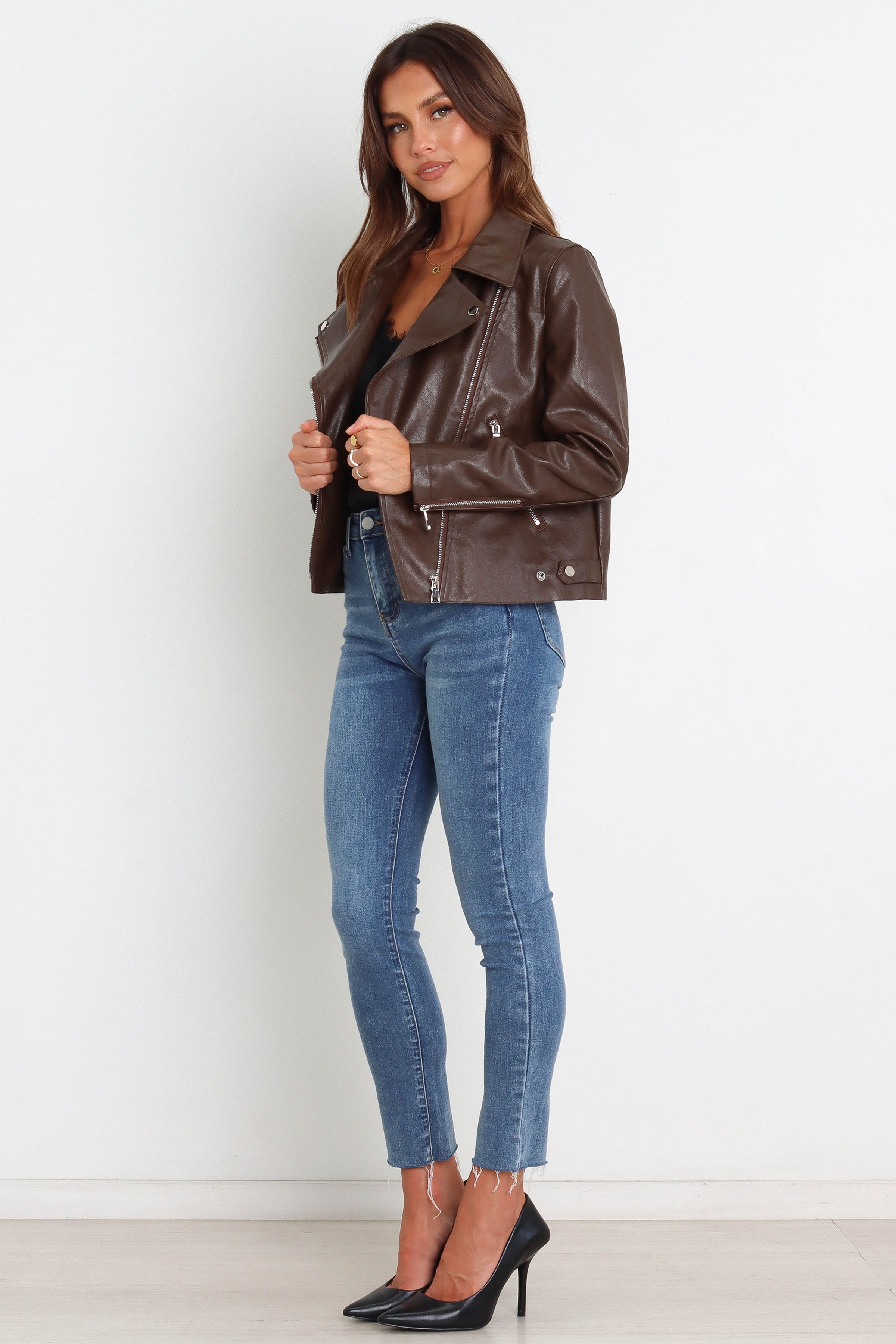 OUTERWEAR @Tuluah Jacket - Chocolate Brown