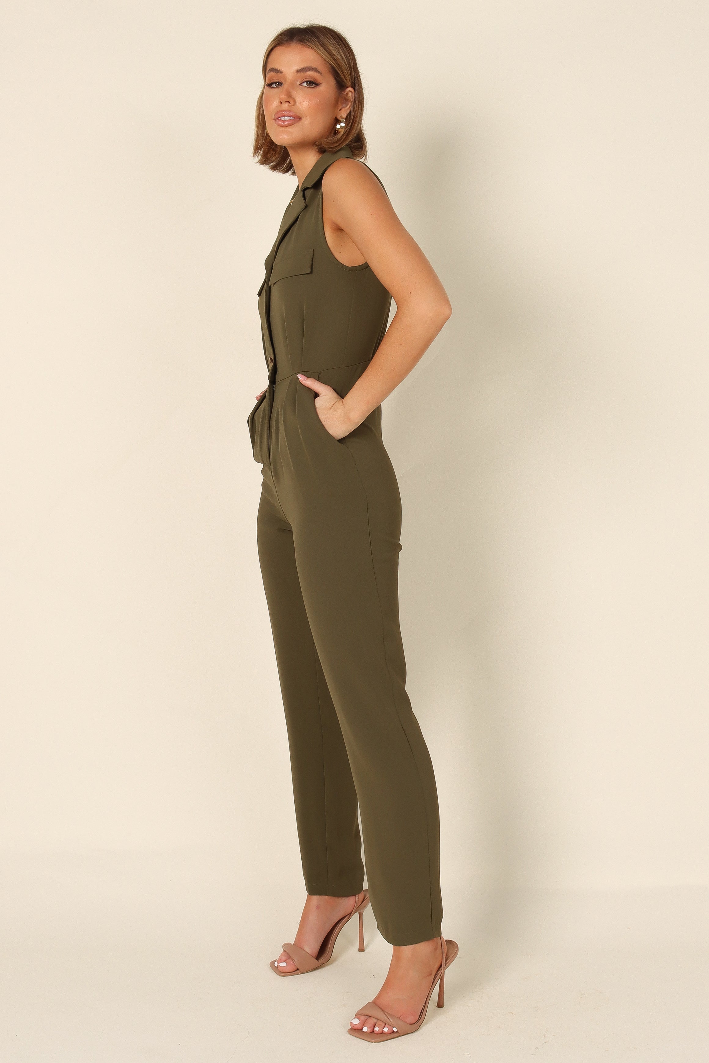 PLAYSUITS @Kayne Sleeveless Jumpsuit - Olive