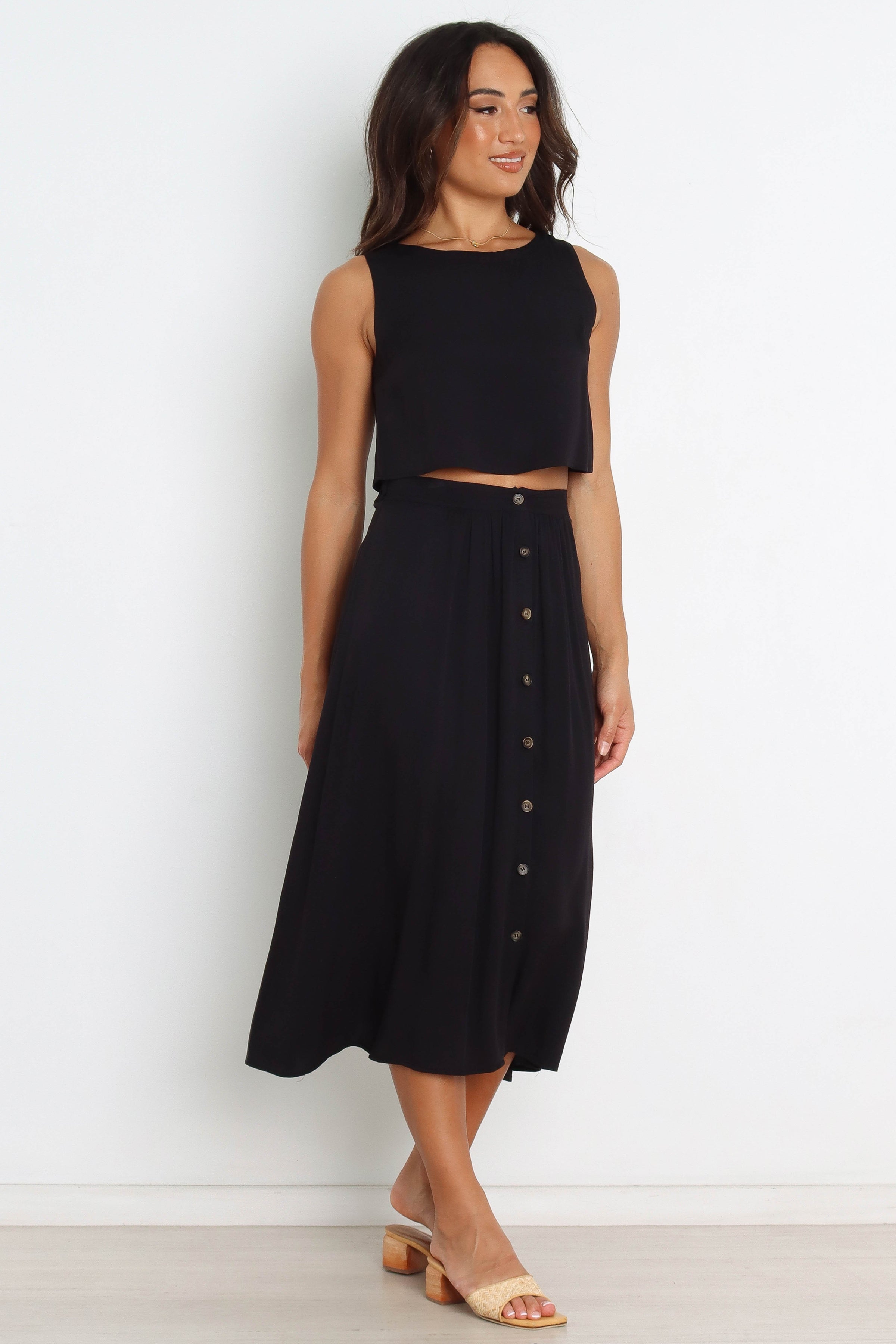 TOPS @Ava Top - Black