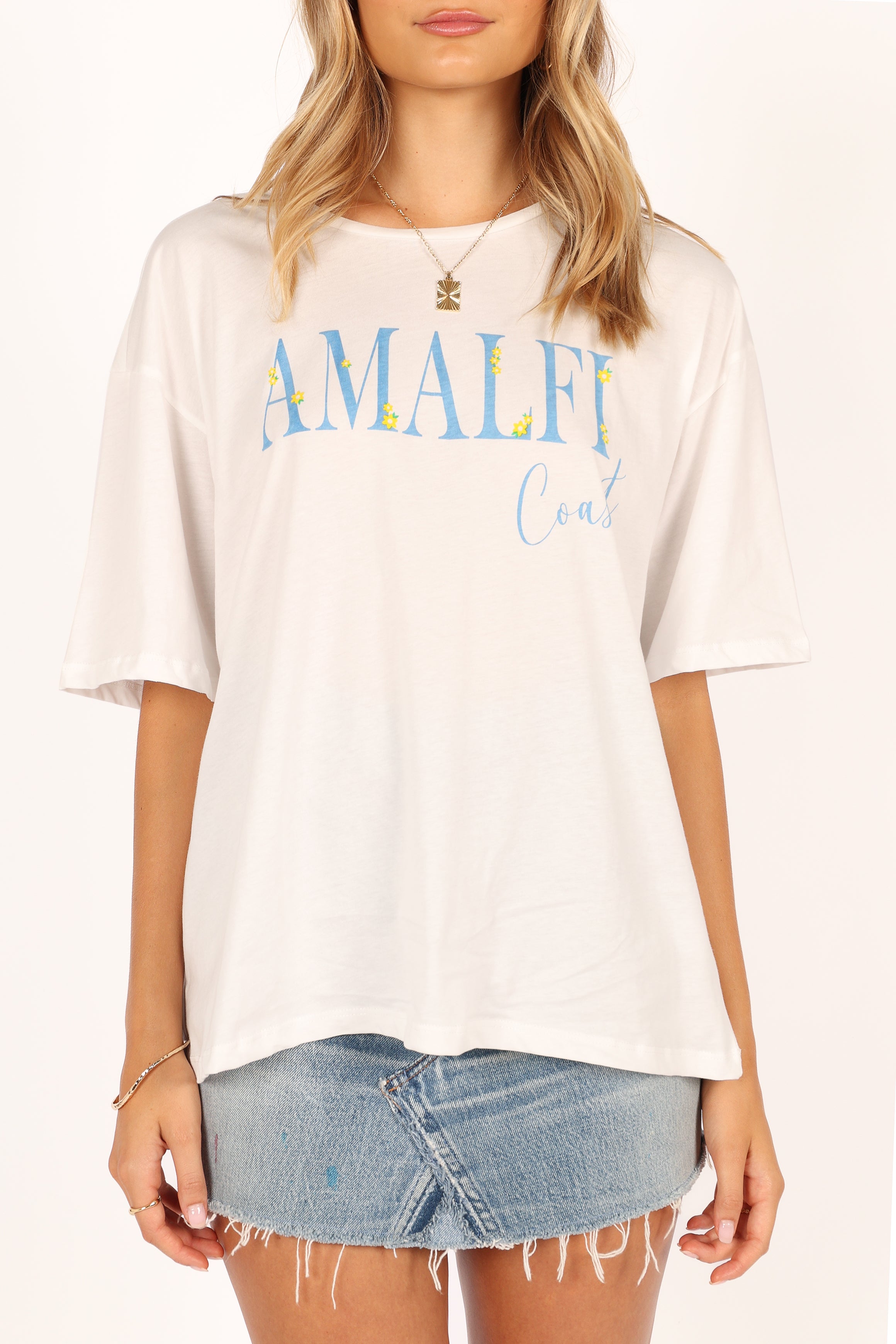 TOPS @Coastline Tee - White