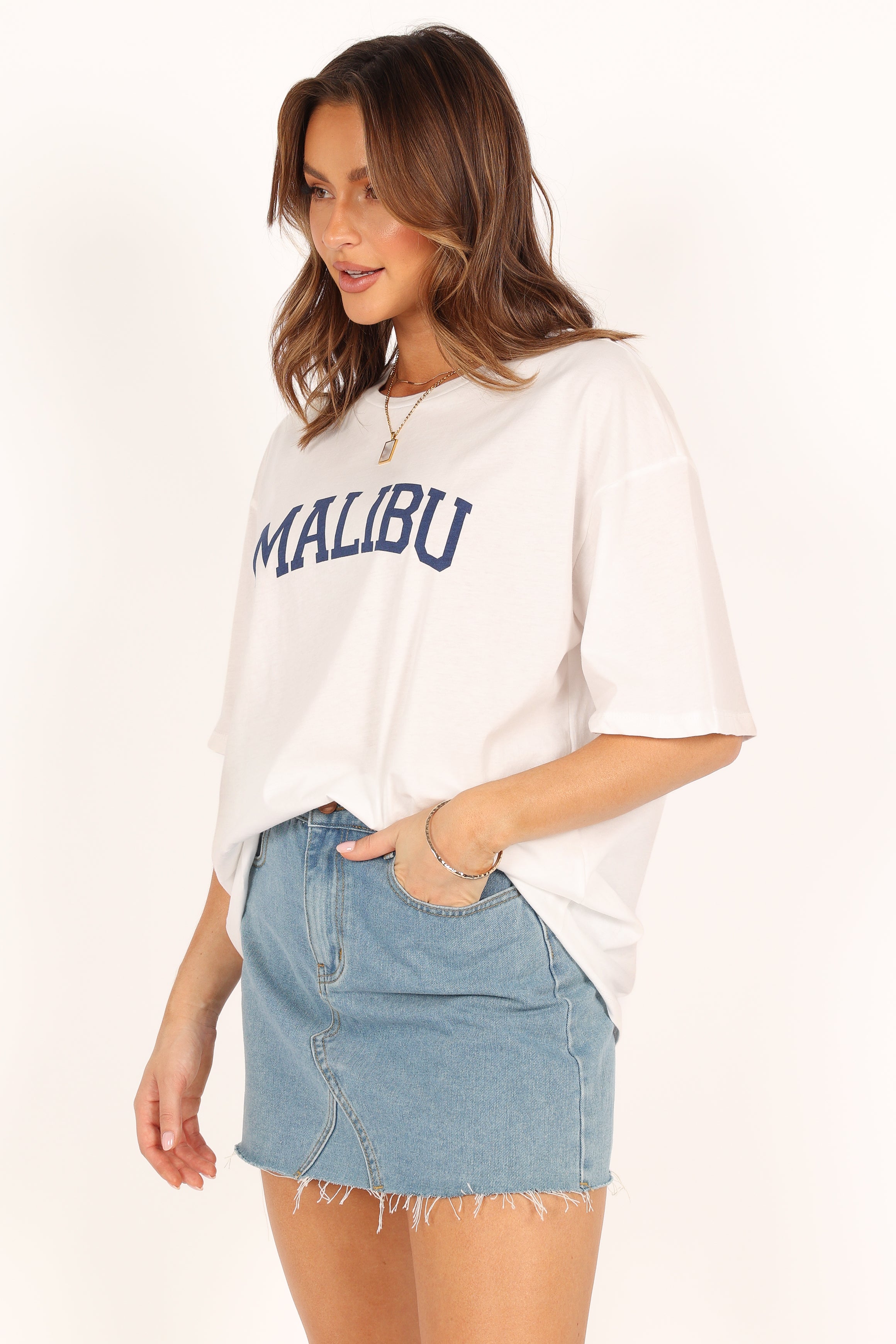 TOPS @Malibu Tee - White