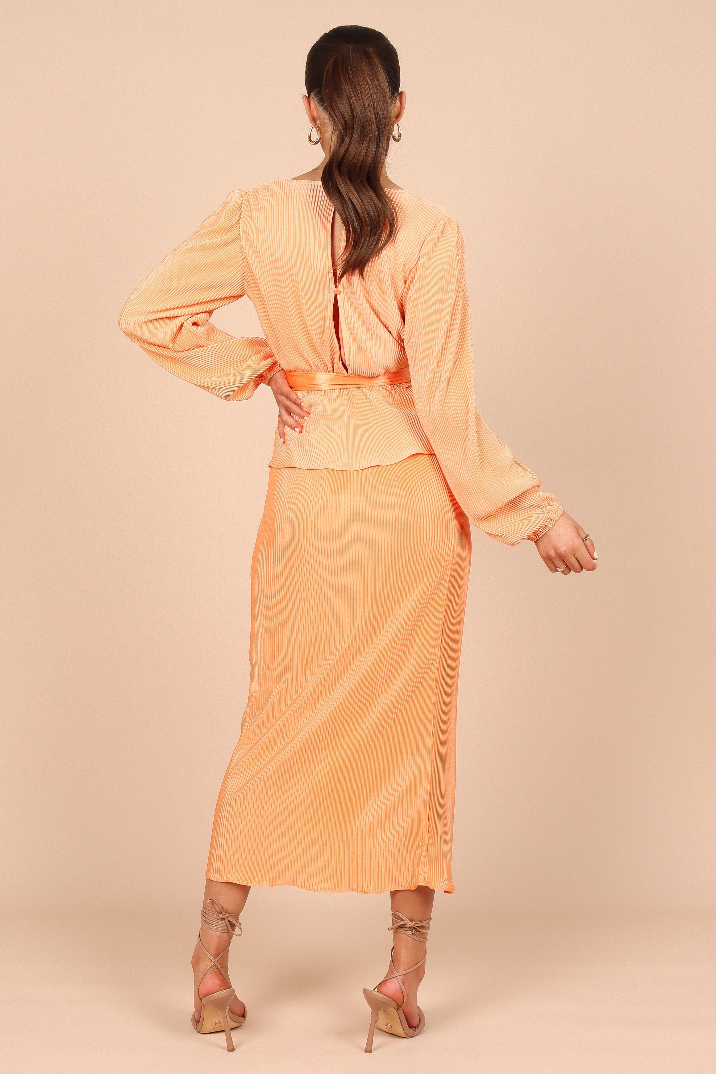 TOPS Minelli Pleat Top - Orange