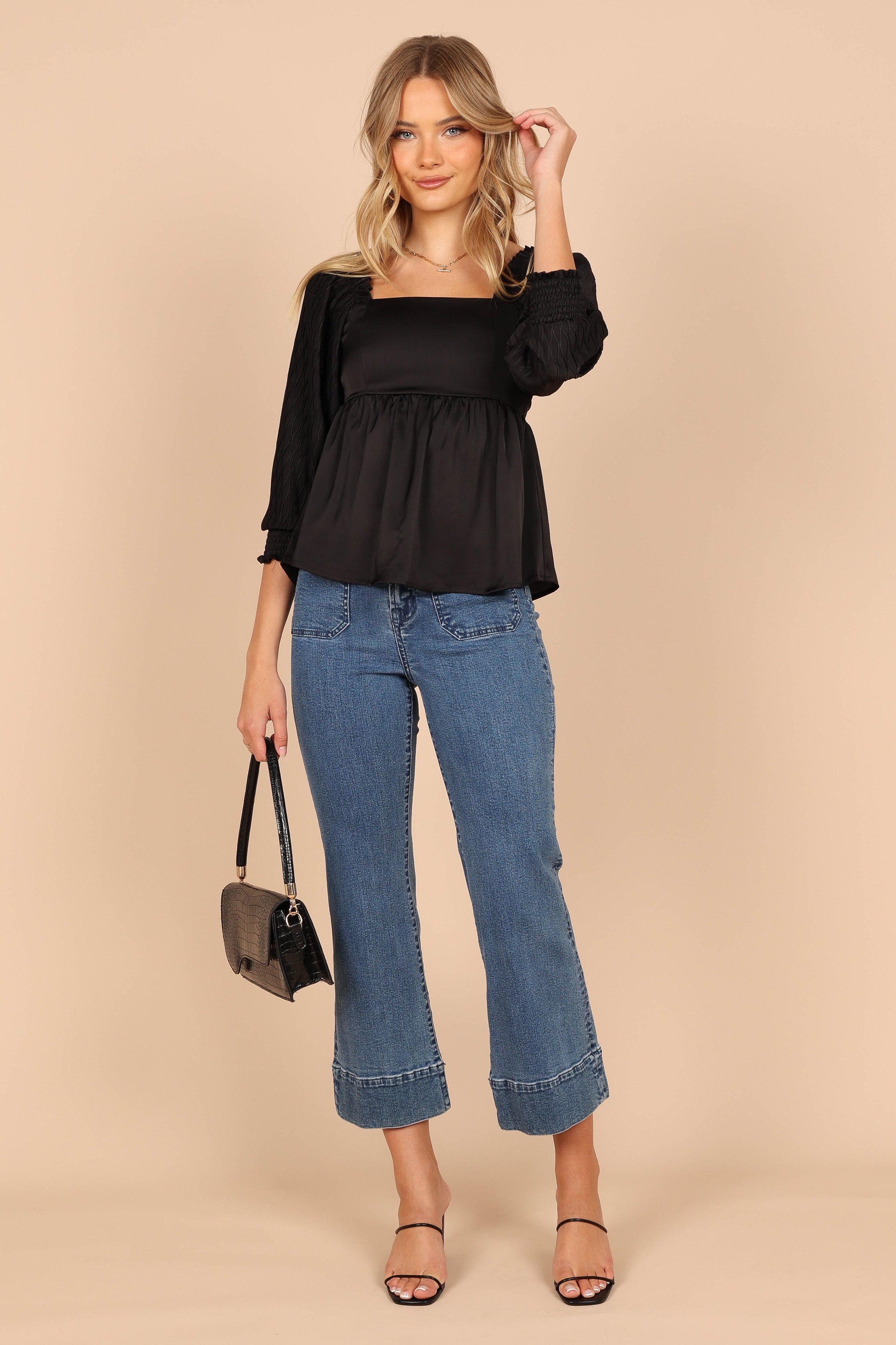 TOPS @Montana Satin Babydoll Top - Black