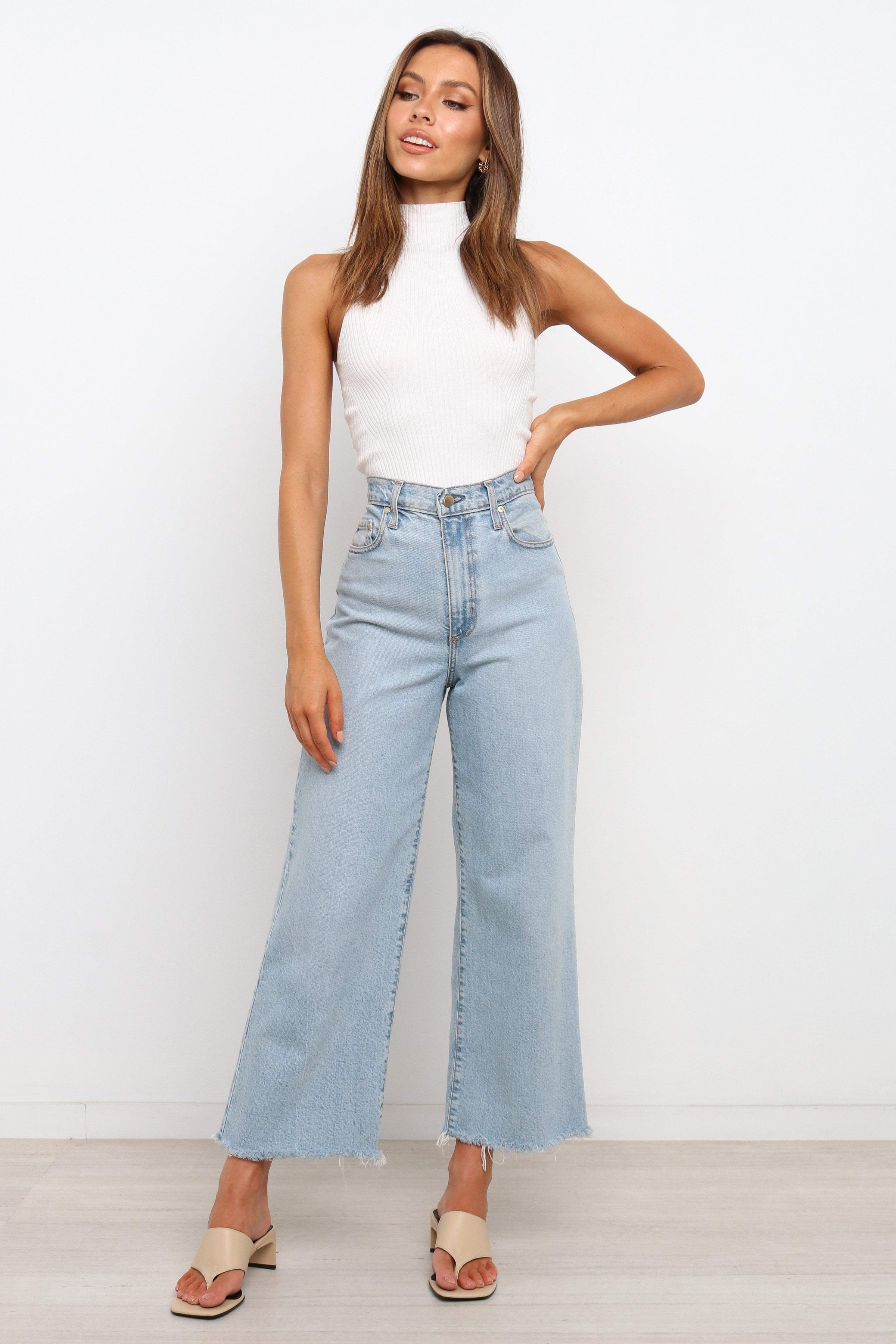 TOPS ***Runie Top - White