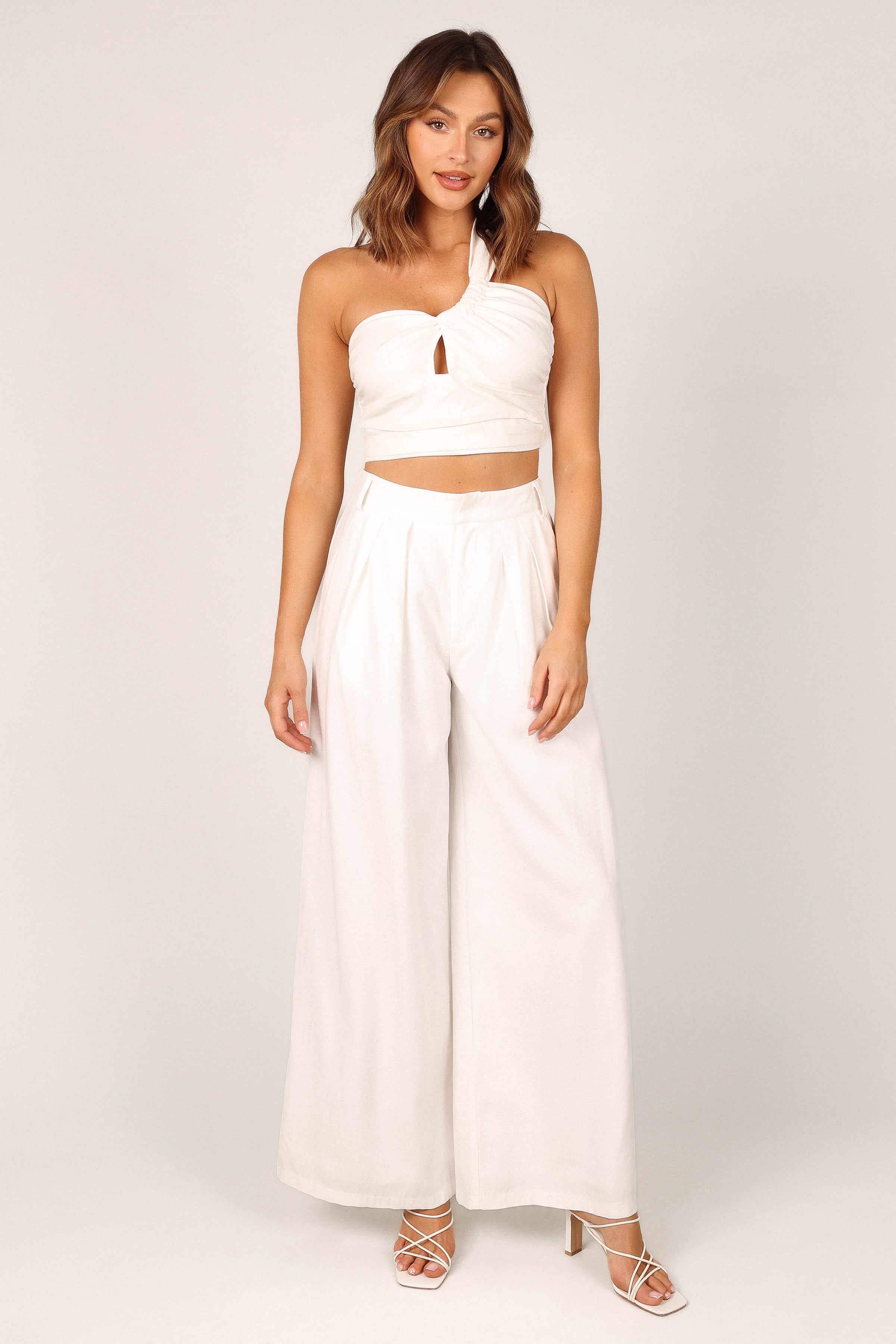 TOPS Rylie One Shoulder Cropped Top - White