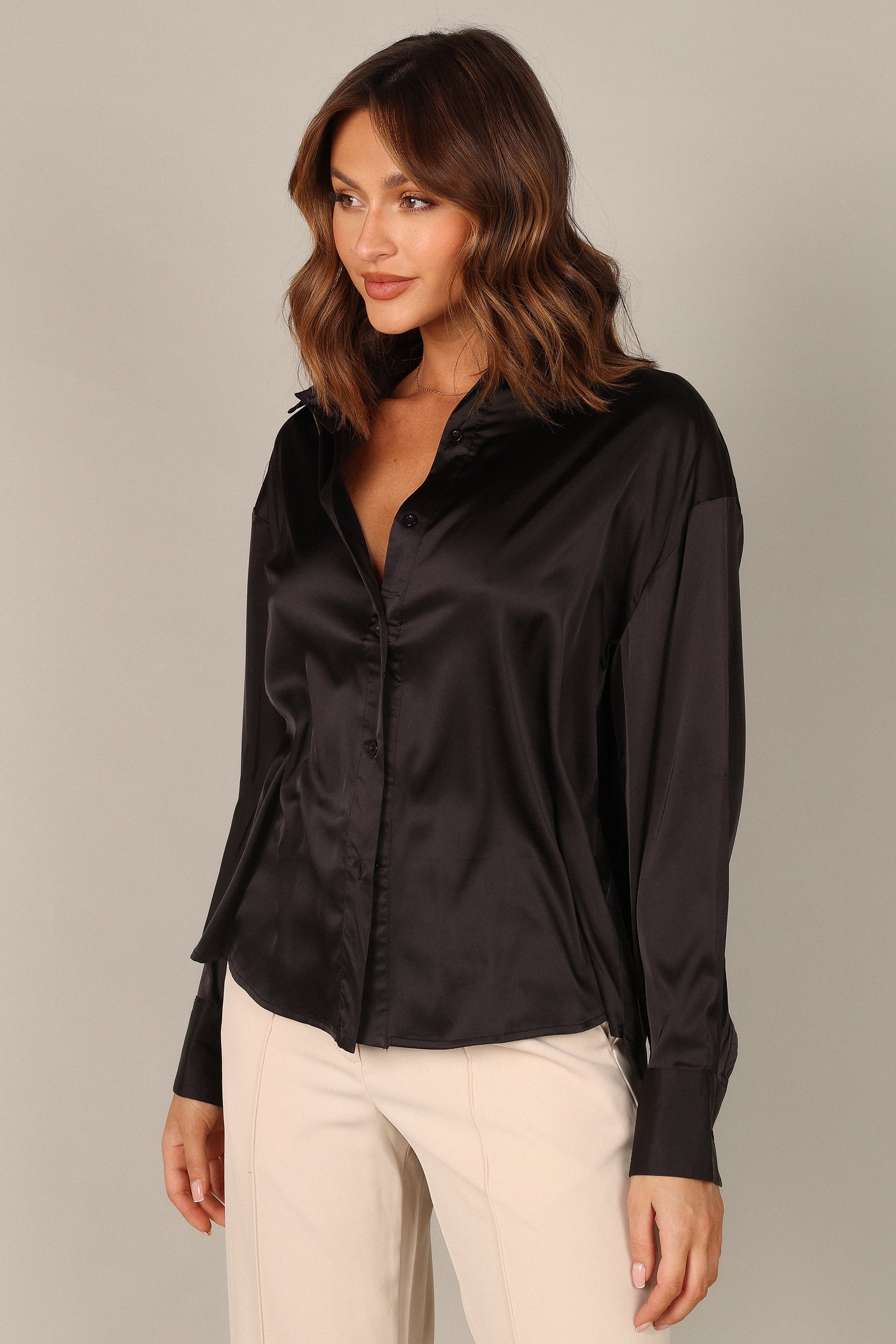 TOPS @Selena Satin Button Down Top - Black