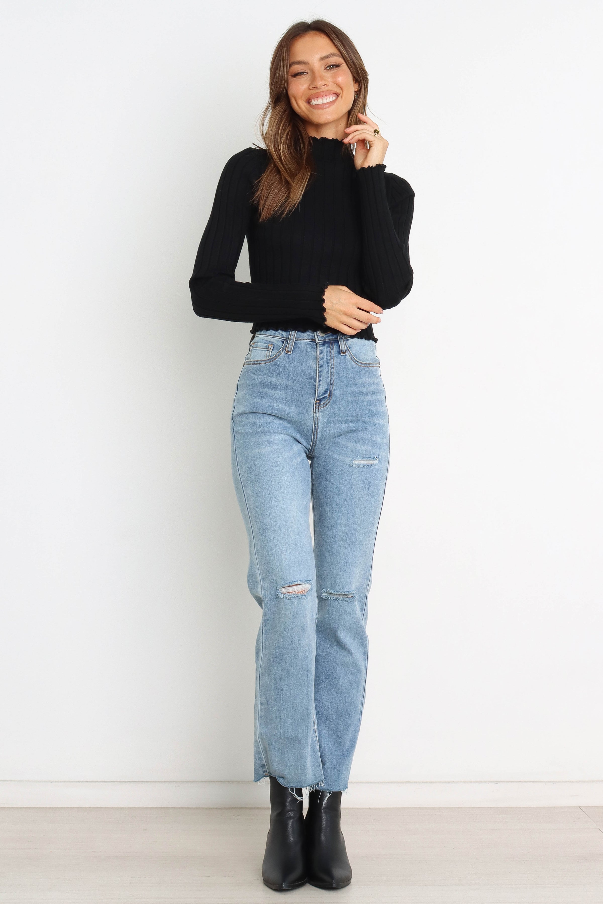 TOPS @Yasmine Top - Black