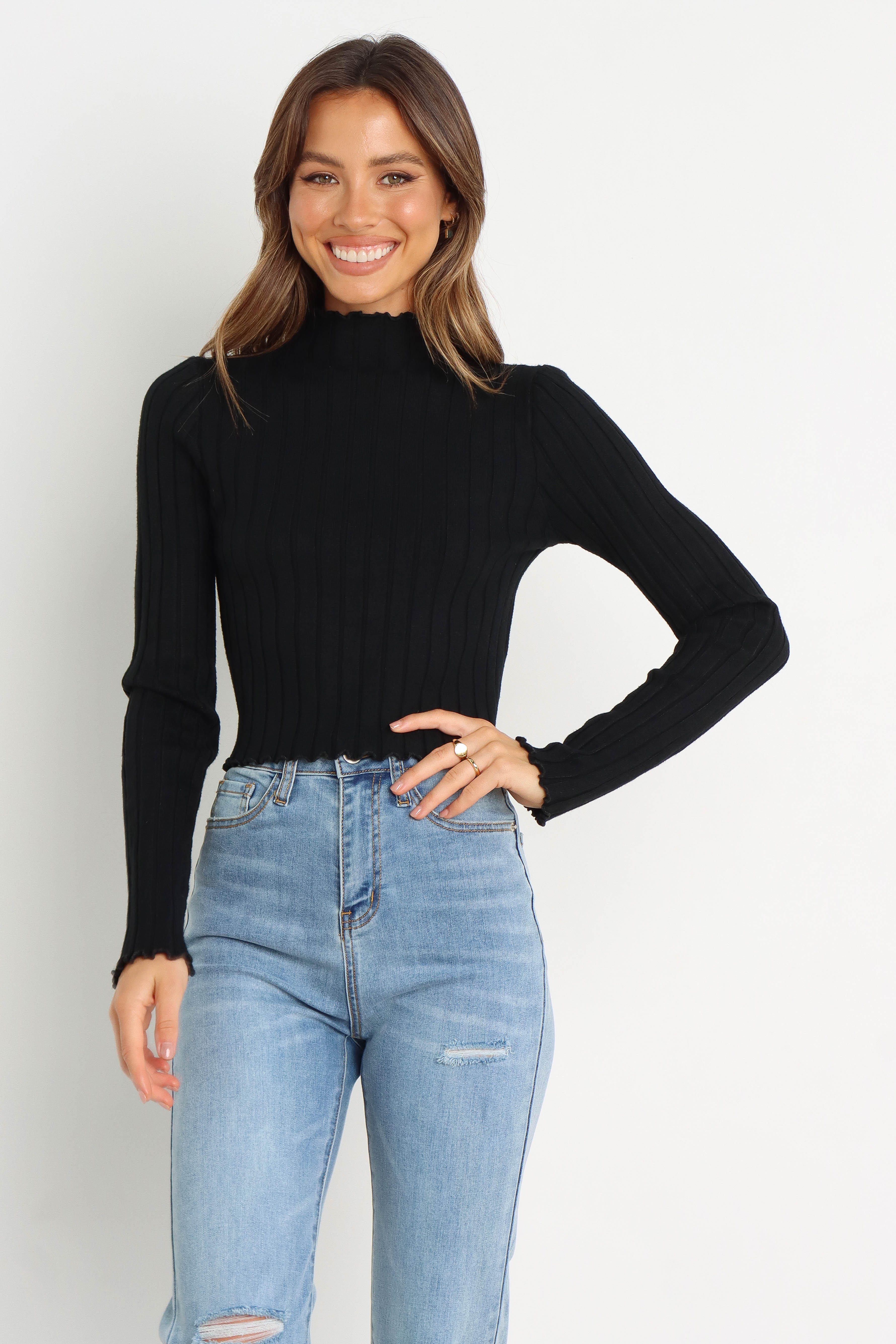 TOPS @Yasmine Top - Black