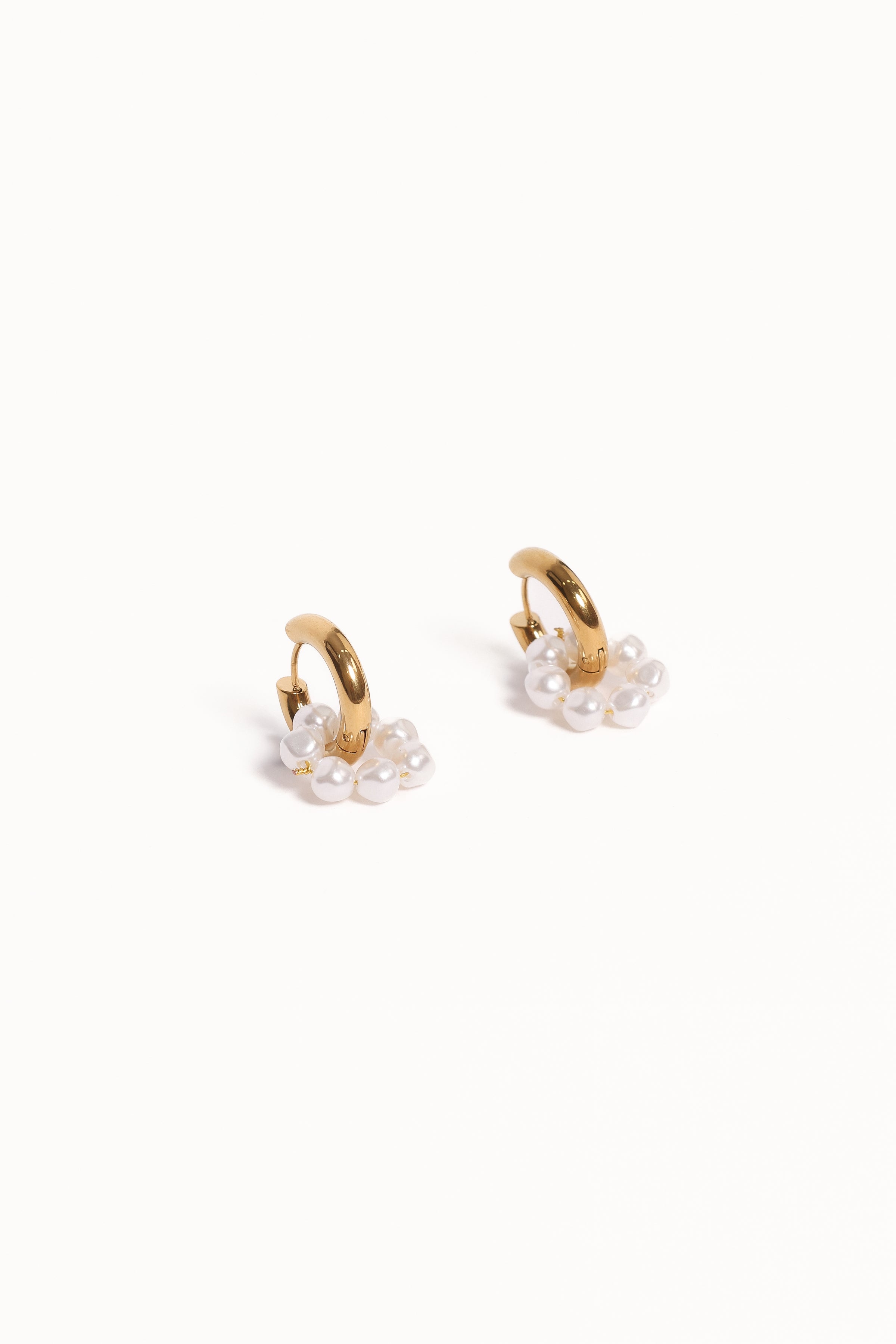 Cheri Earrings - Gold/Pearl