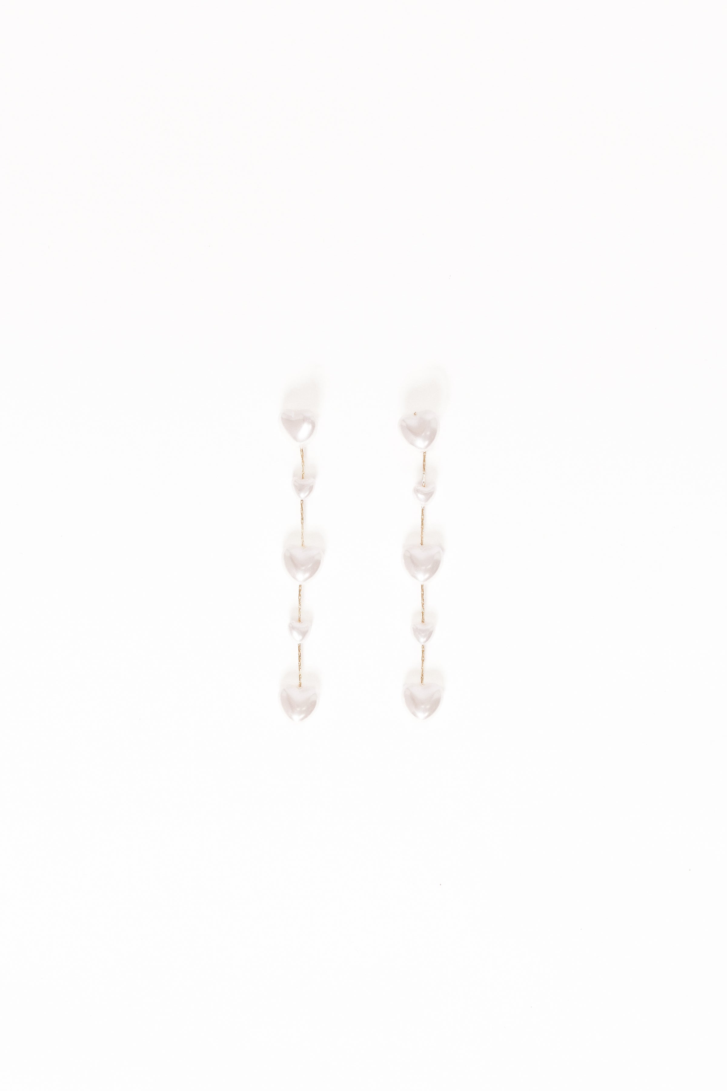 Lilianna Heart Earrings - Pearl