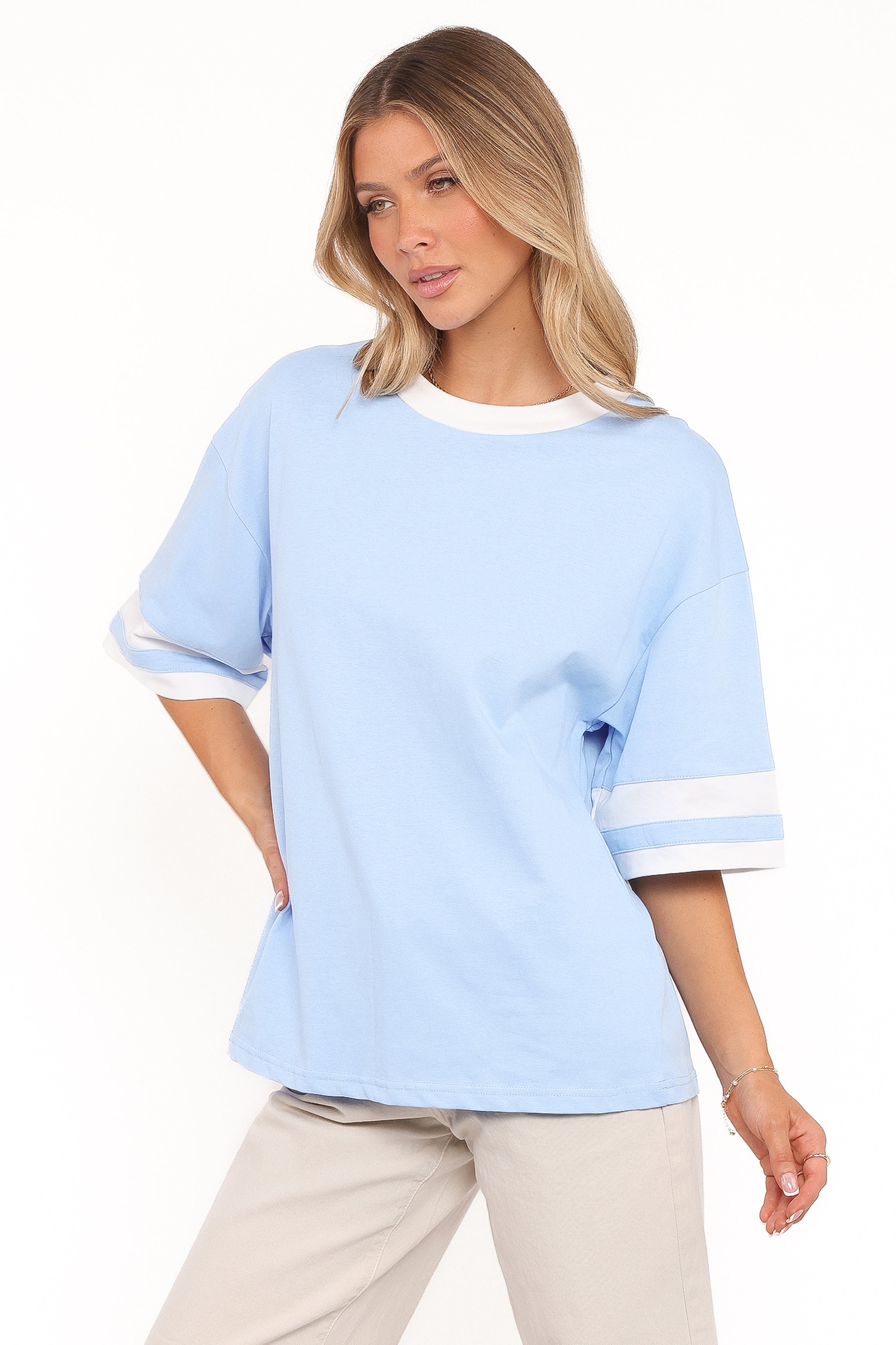 Abril Contrast Tee - Blue