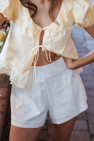 Donna Shorts - White