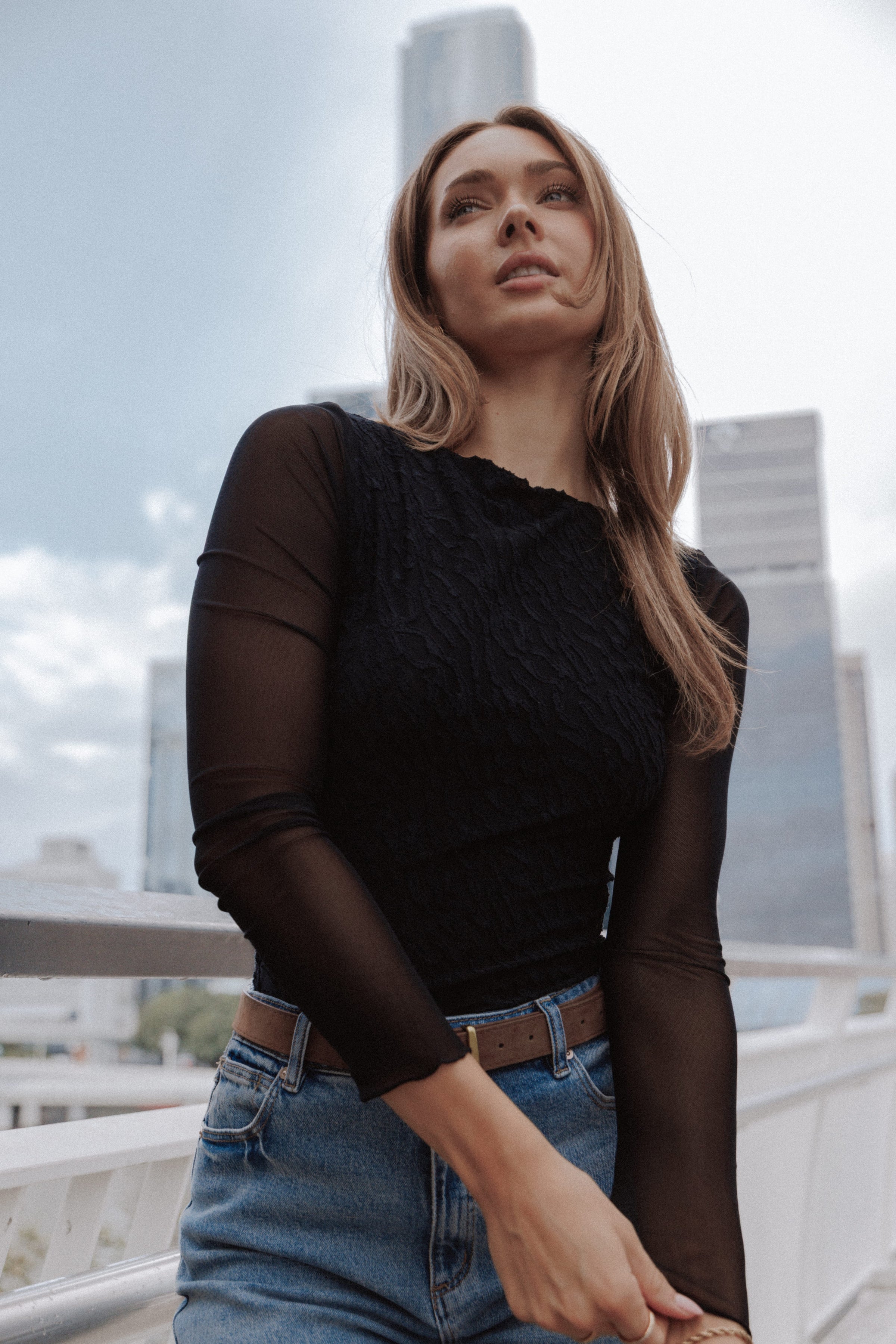 Breale Textured Mesh Top - Black