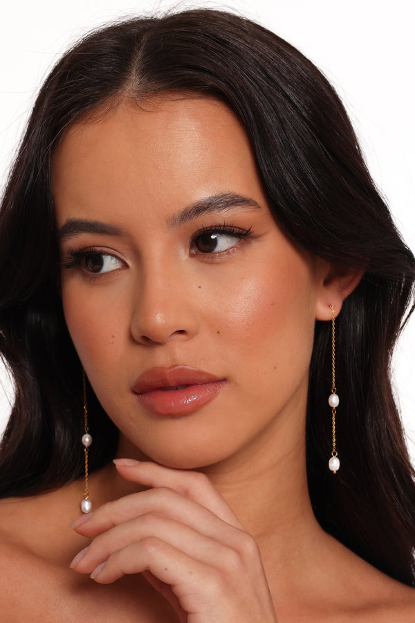 Este Pearl Drop Earrings - Gold