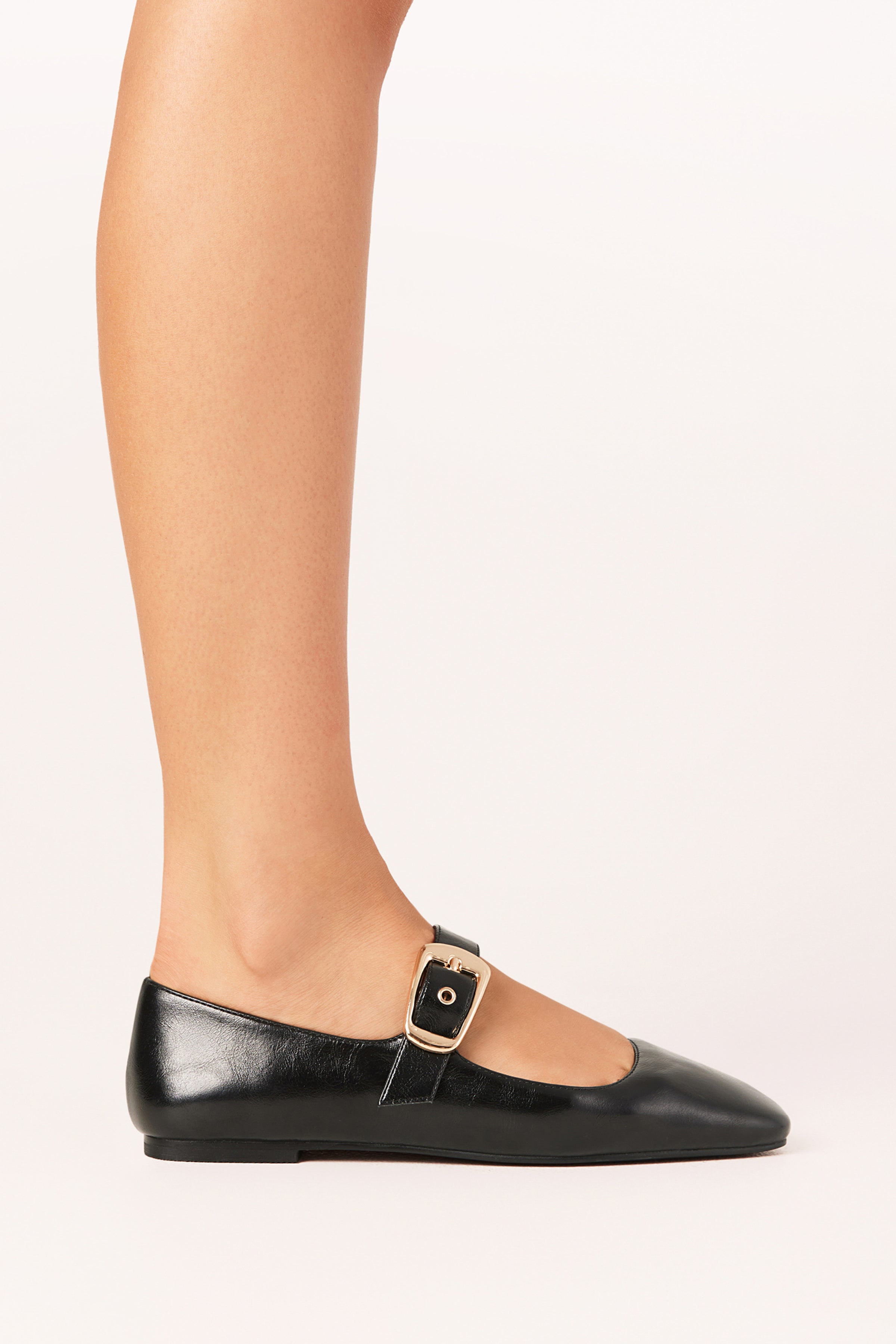 Fabianna Flats - Black