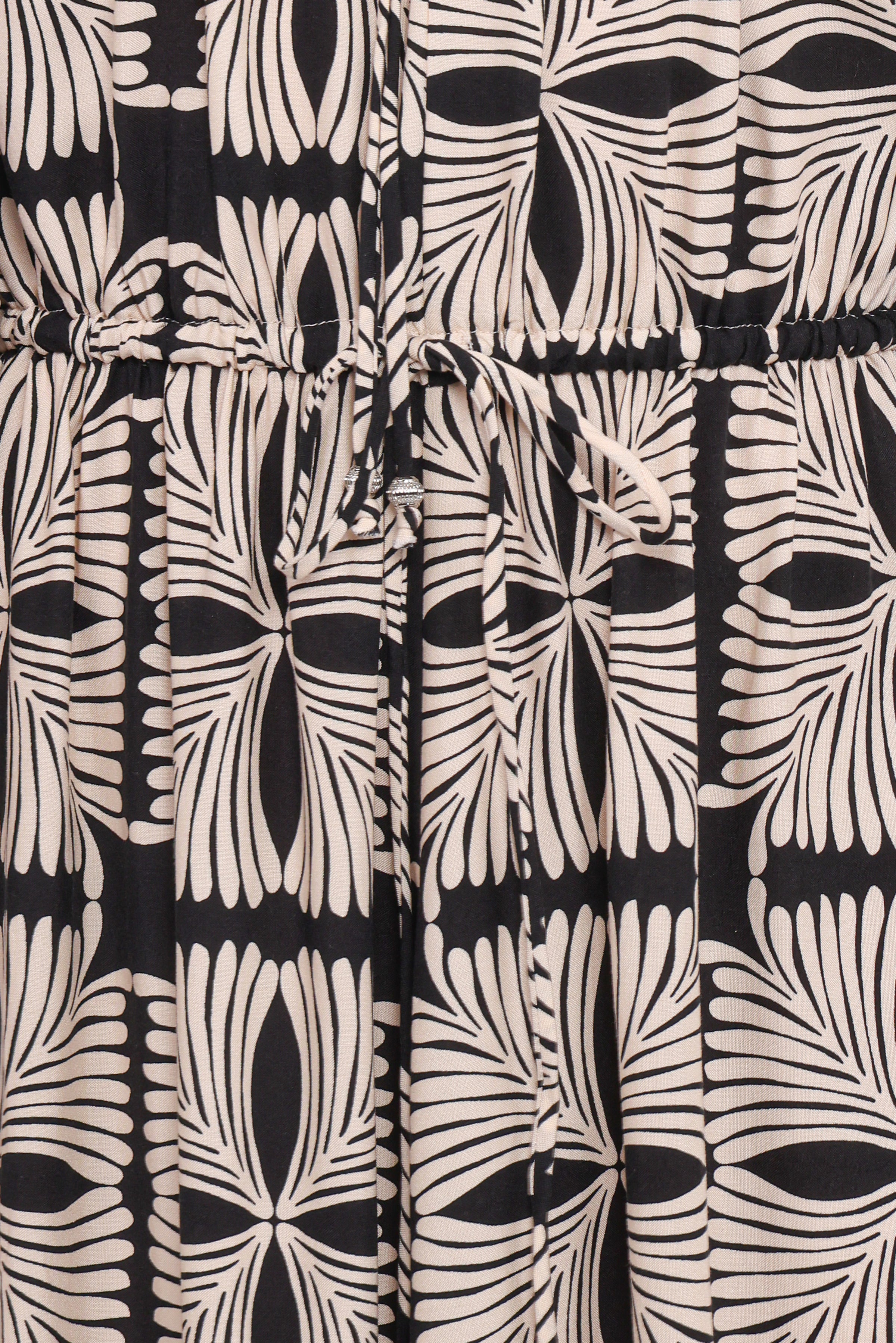 Faris Off Shoulder Midi Dress - Black Geo