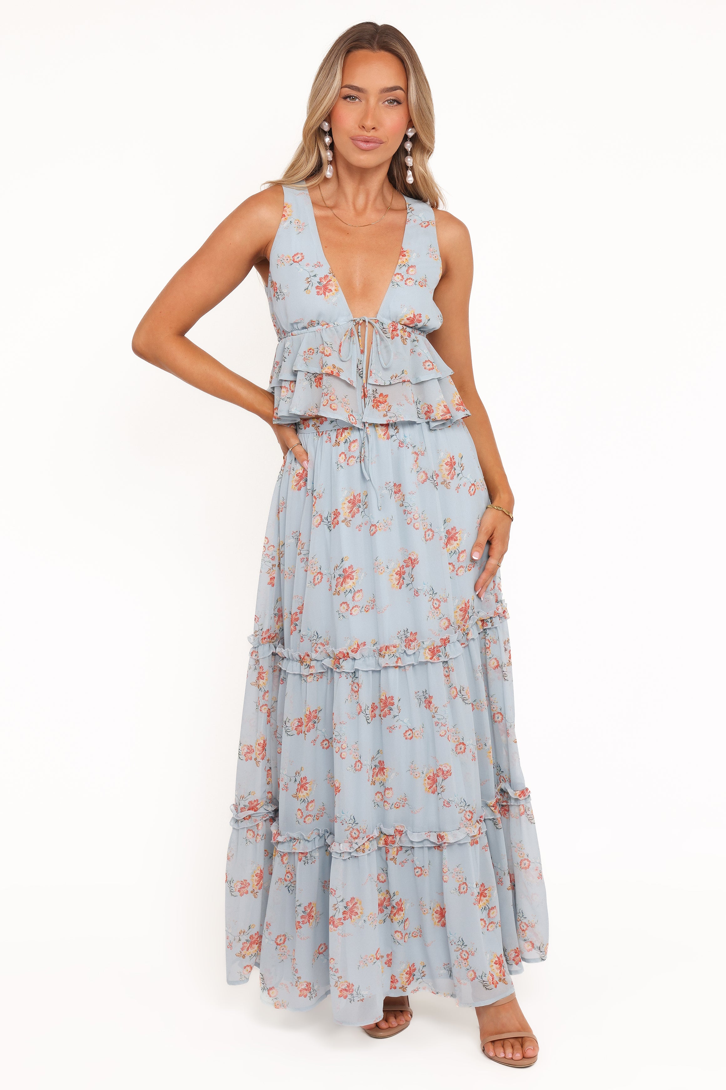 Herlipto Isaline Floral Tiered Skirt Floral Tiered Slit Maxi Skirt