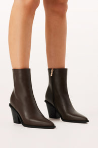 Xindy Booties - Umber