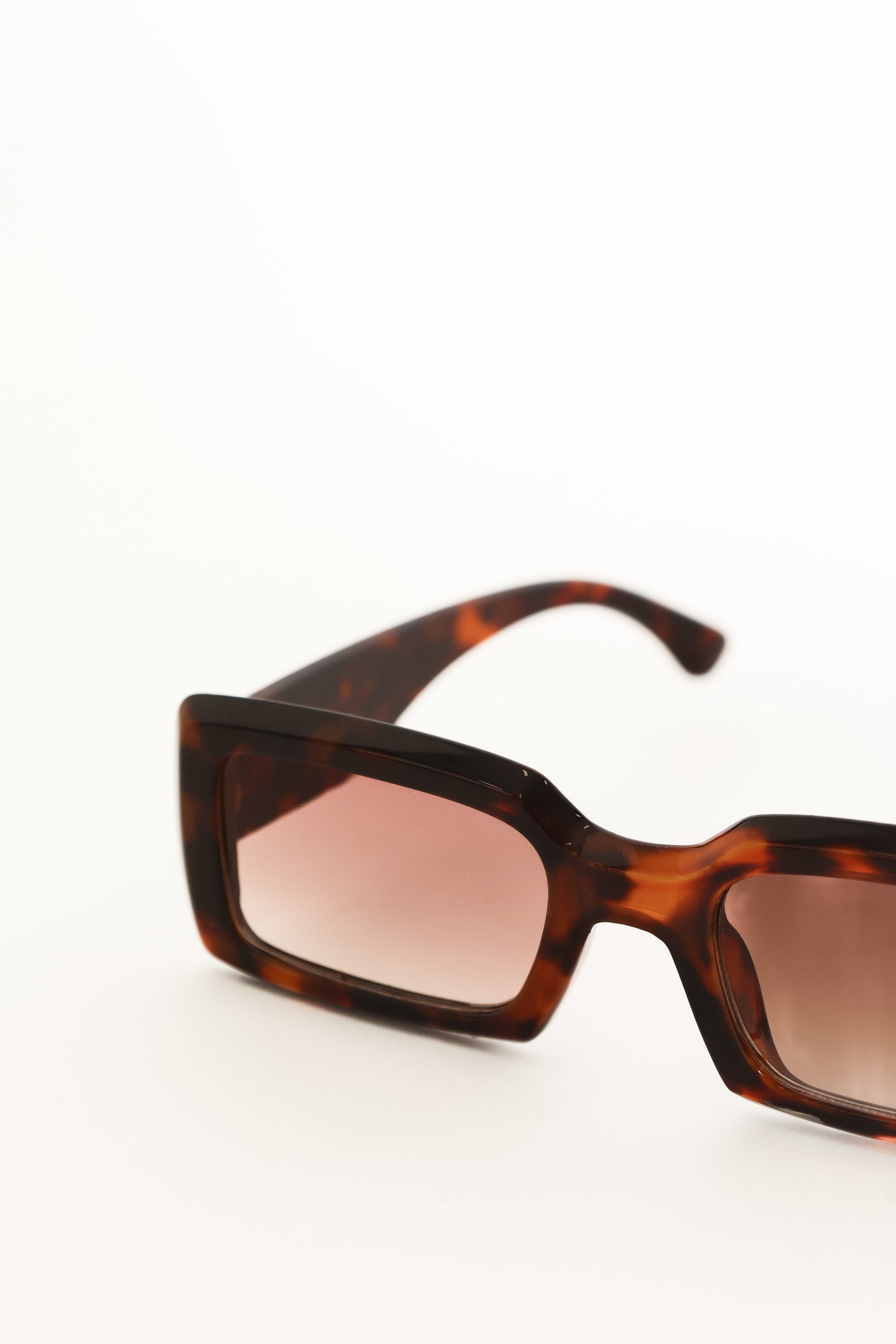 ACCESSORIES Heat Sunglasses - Tortoiseshell