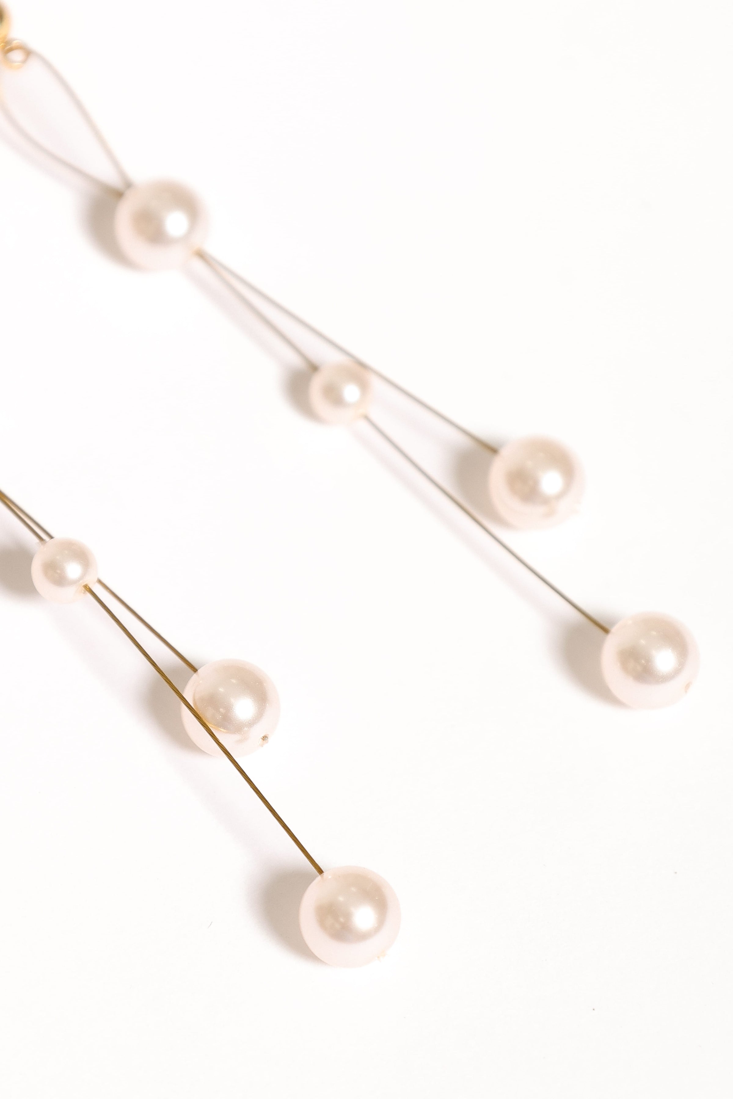 ACCESSORIES Isabelle Drop Earrings - Gold Pearl