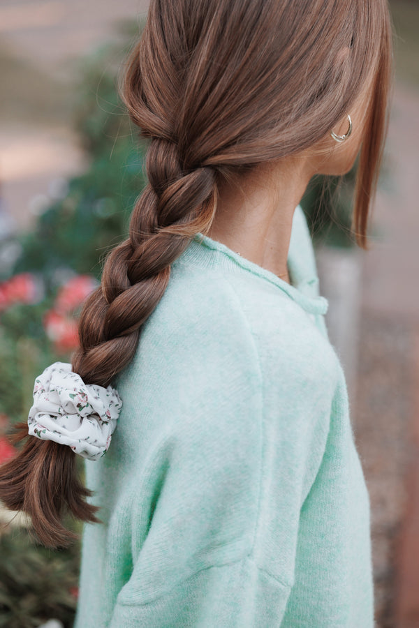ACCESSORIES Lulu Scrunchie - White Floral